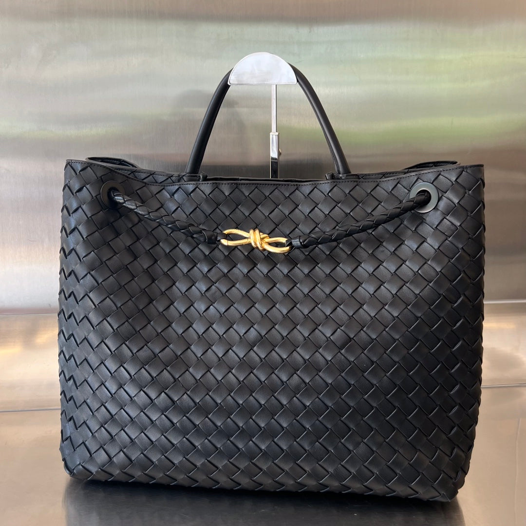 Bottega Veneta Tote Bags