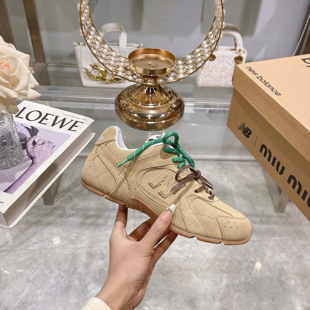 miu sneaker balance 530 light beige suede