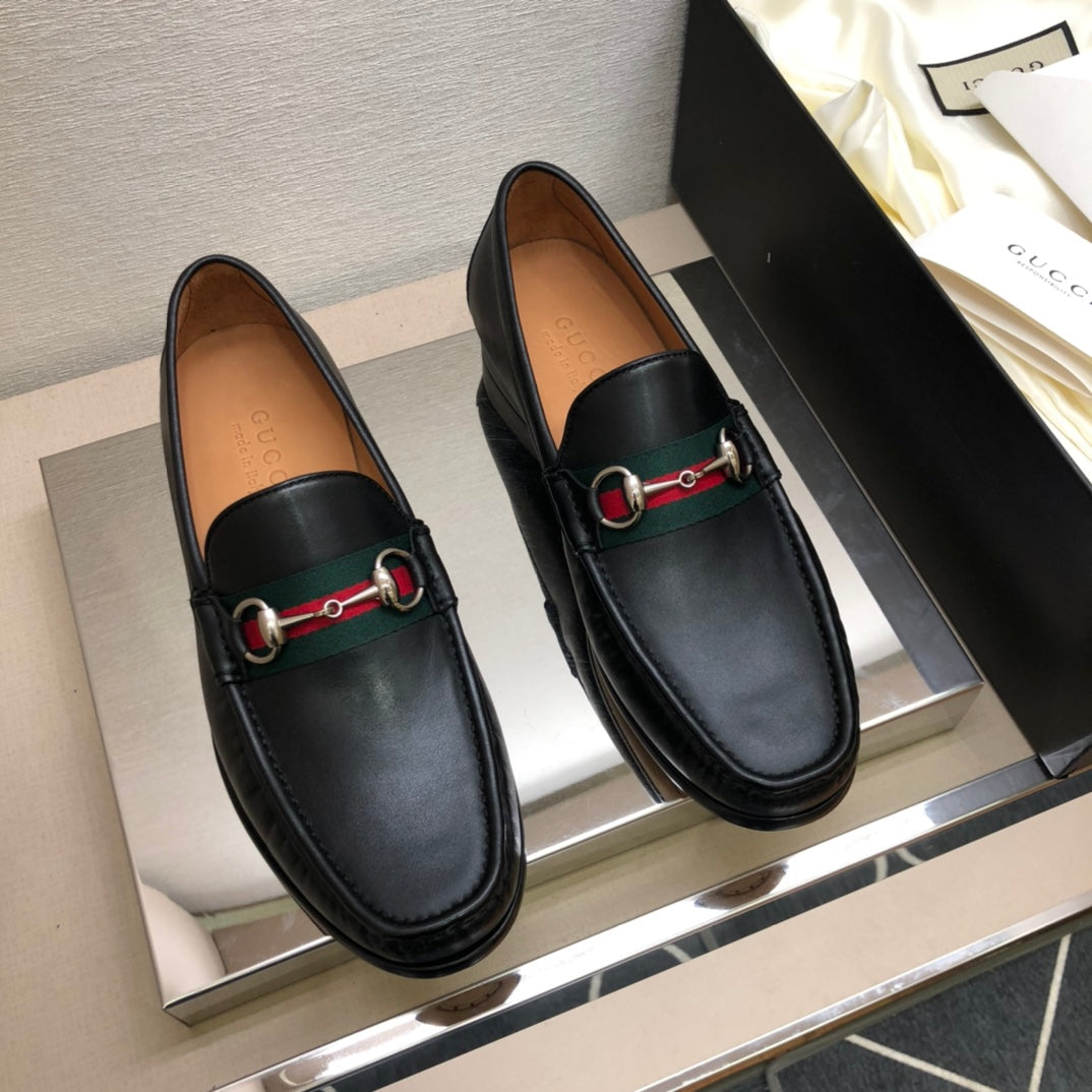 GG Men's Horsebit Loafer Black Calfskin 525092