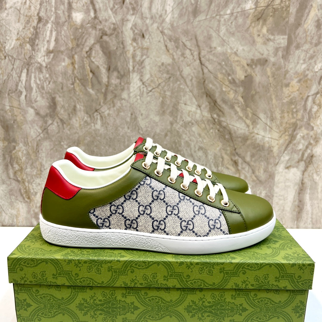 GG Men's Supreme Sneaker Green Canvas Cowhide 525928