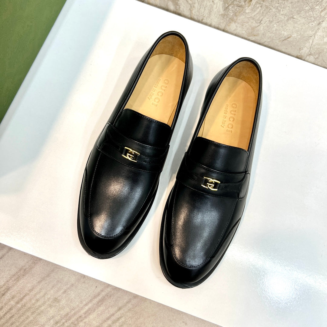 GG Men's Interlocking G Logo Loafer Black Cowhide 522566