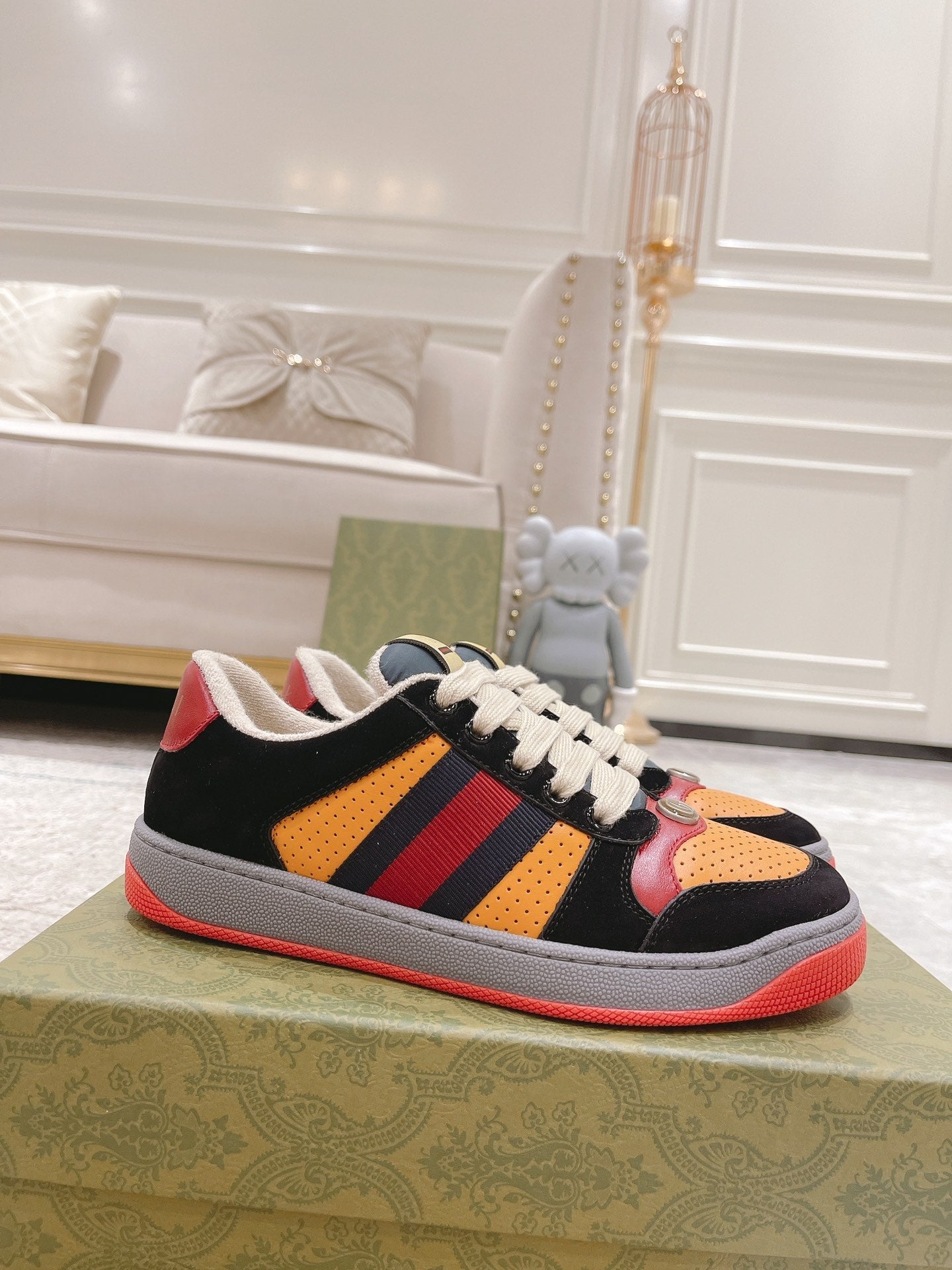 GG Men's Screener Sneaker Orange Black Suede 574724