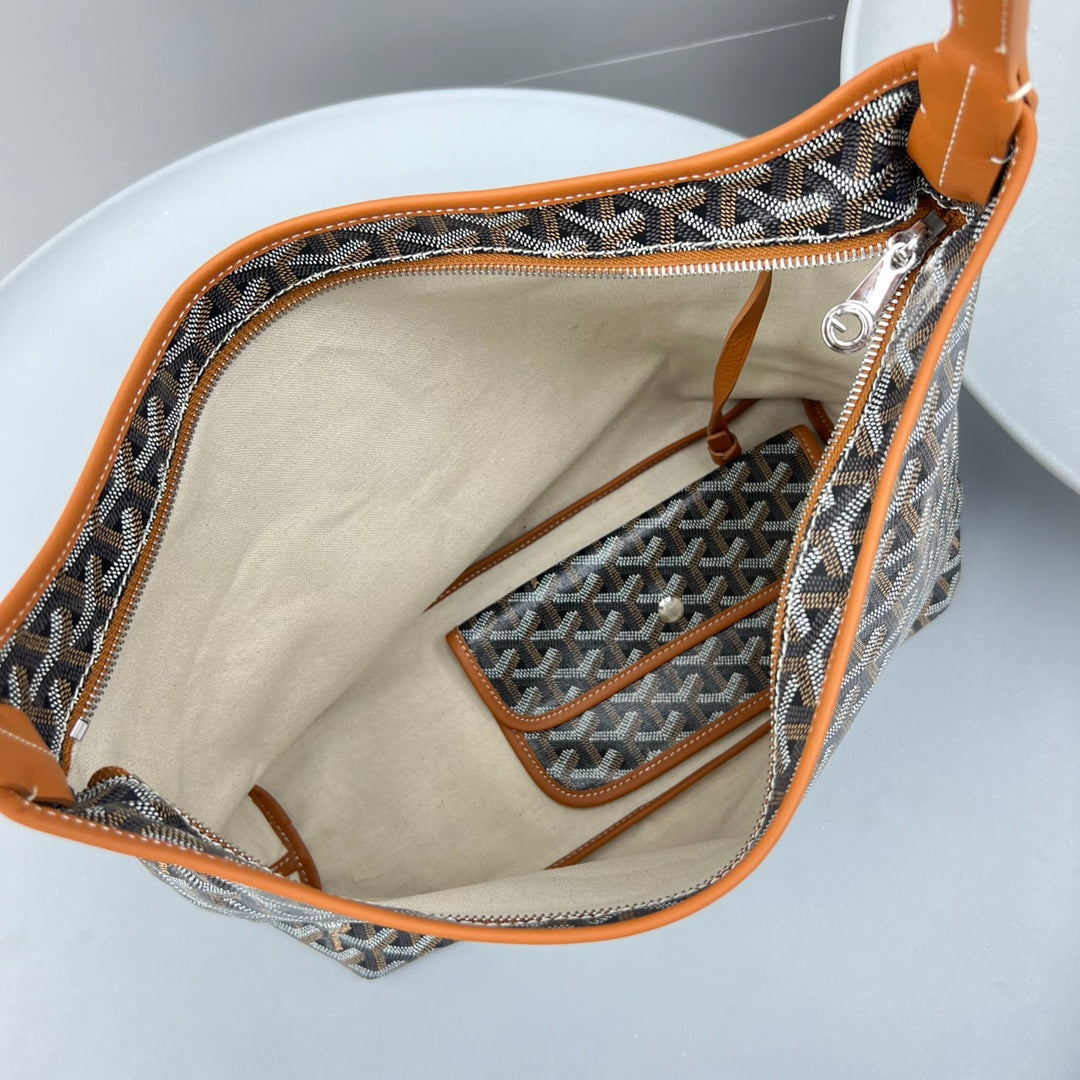 HOBO BOHÃˆME 34 IN BROWN GOYARDINE CANVAS AND CALFSKIN