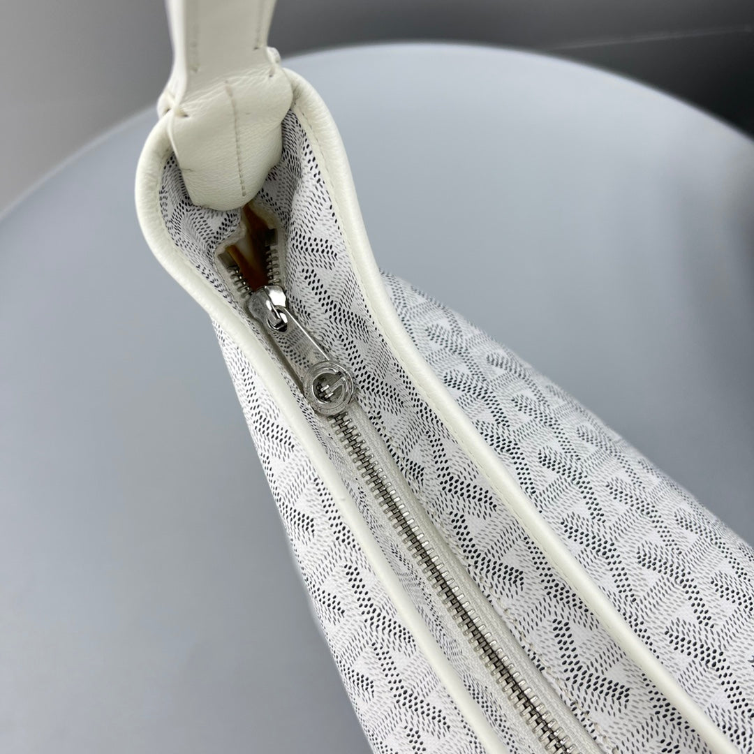 HOBO BOHÃˆME 34 IN WHITE GOYARDINE CANVAS AND CALFSKIN