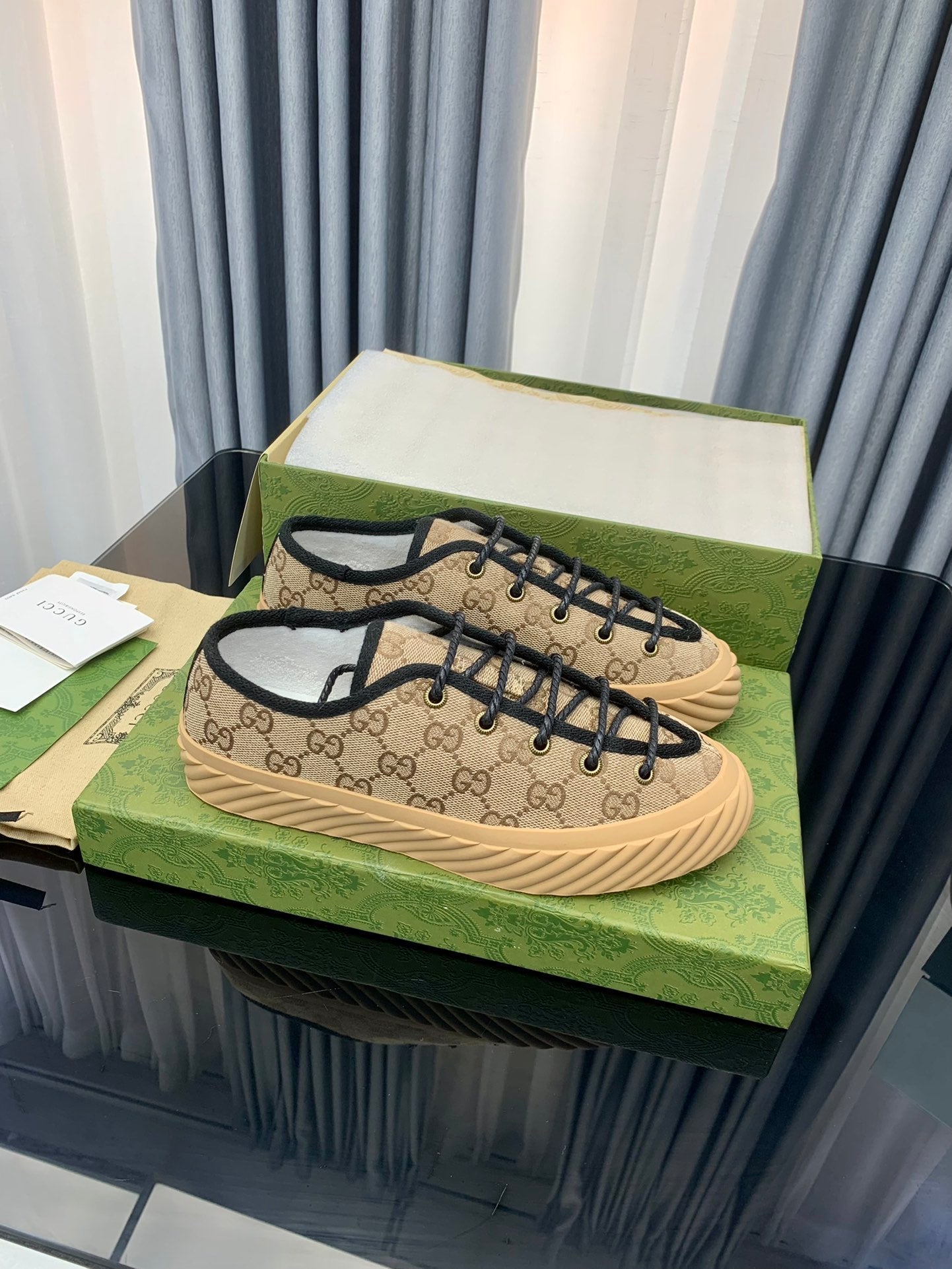 GG UNIQUE SNEAKER THICK-SOLE LIGHT BROWN CANVAS