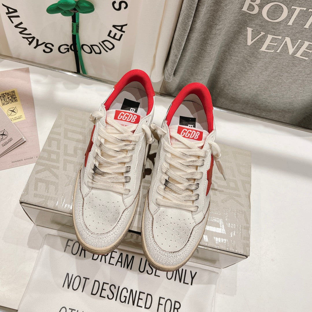 Golden Goose 2026 Deluxe Brand White Red Cowhide 429784