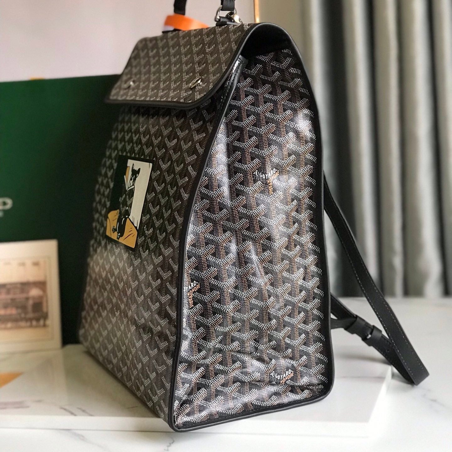 SAINT LÃ‰GER BACKPACK 35 IN BROWN MIX BALCK GOYARDINE CANVAS AND CALFSKIN WITH CARTOON PATCH