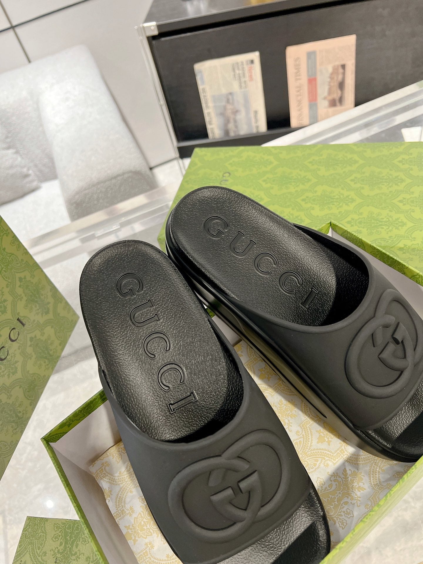 GC 25 Interlocking G 50mm Slide Sandal Black Cowhide 292380