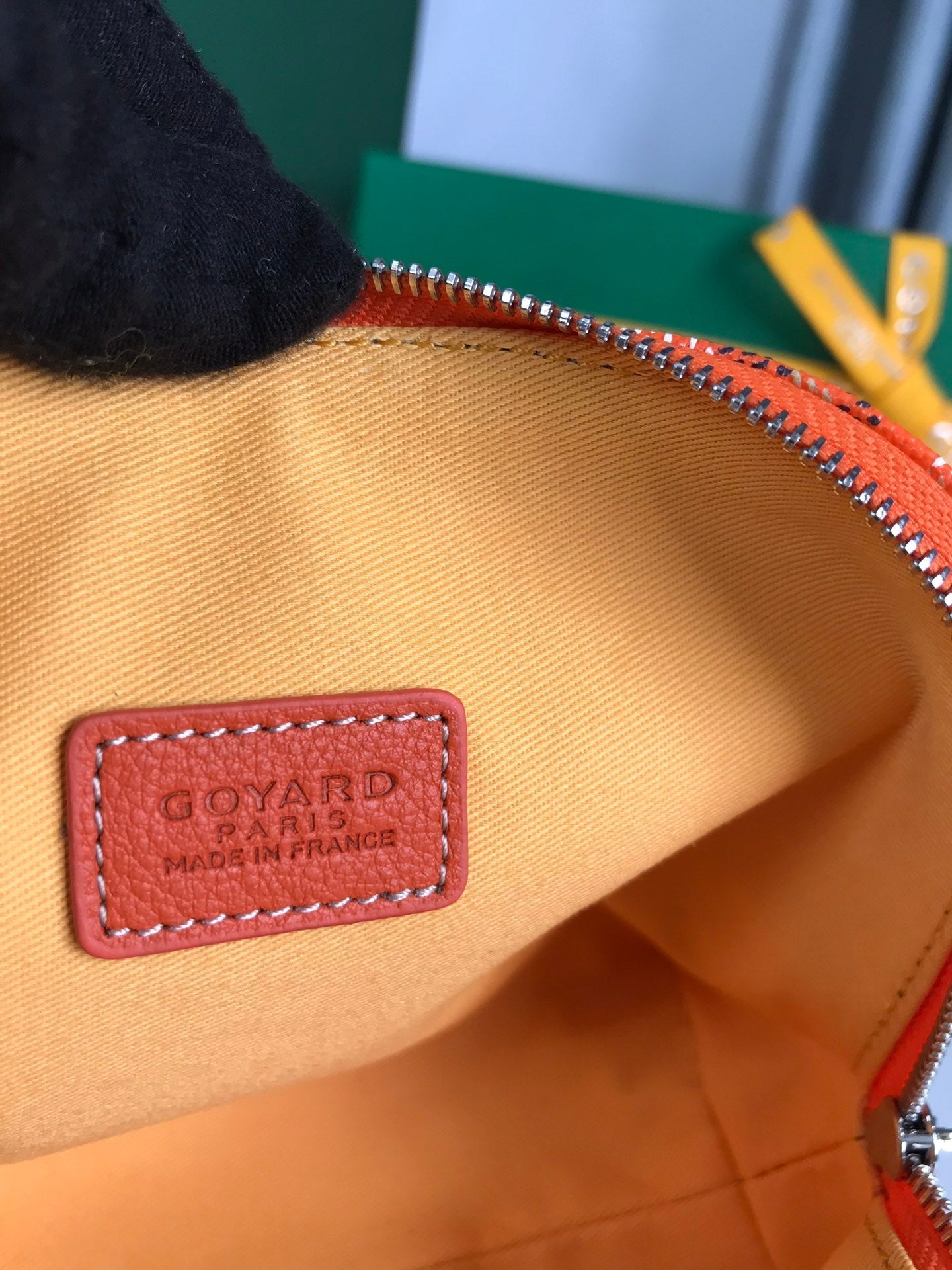 VENDÃ”ME COSMETIC POUCH 17 IN ORANGE GOYARDINE CANVAS AND CALFSKIN TRIM