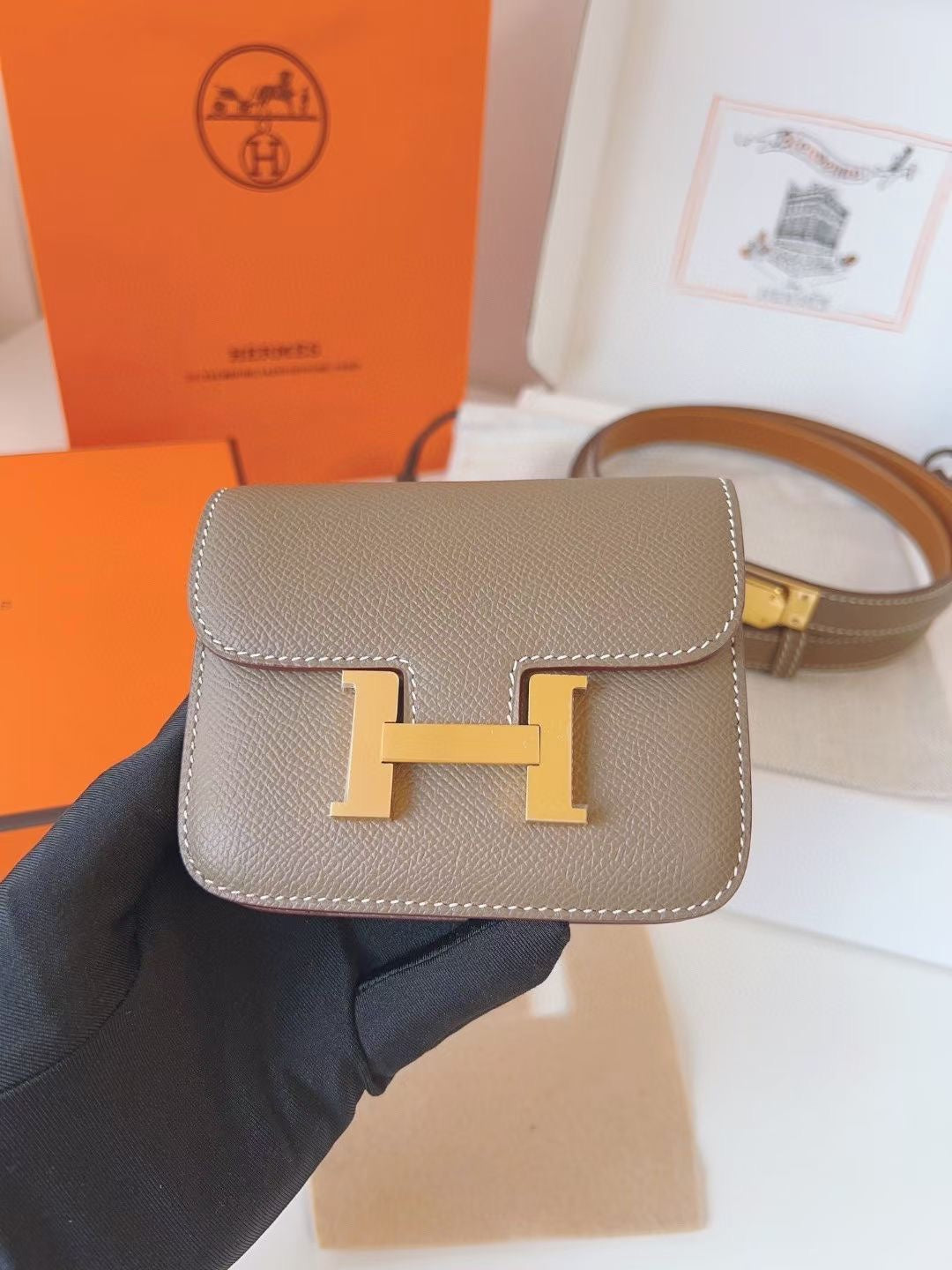 hm kelly belt 18mm with constance slim grey epsom gold hardware