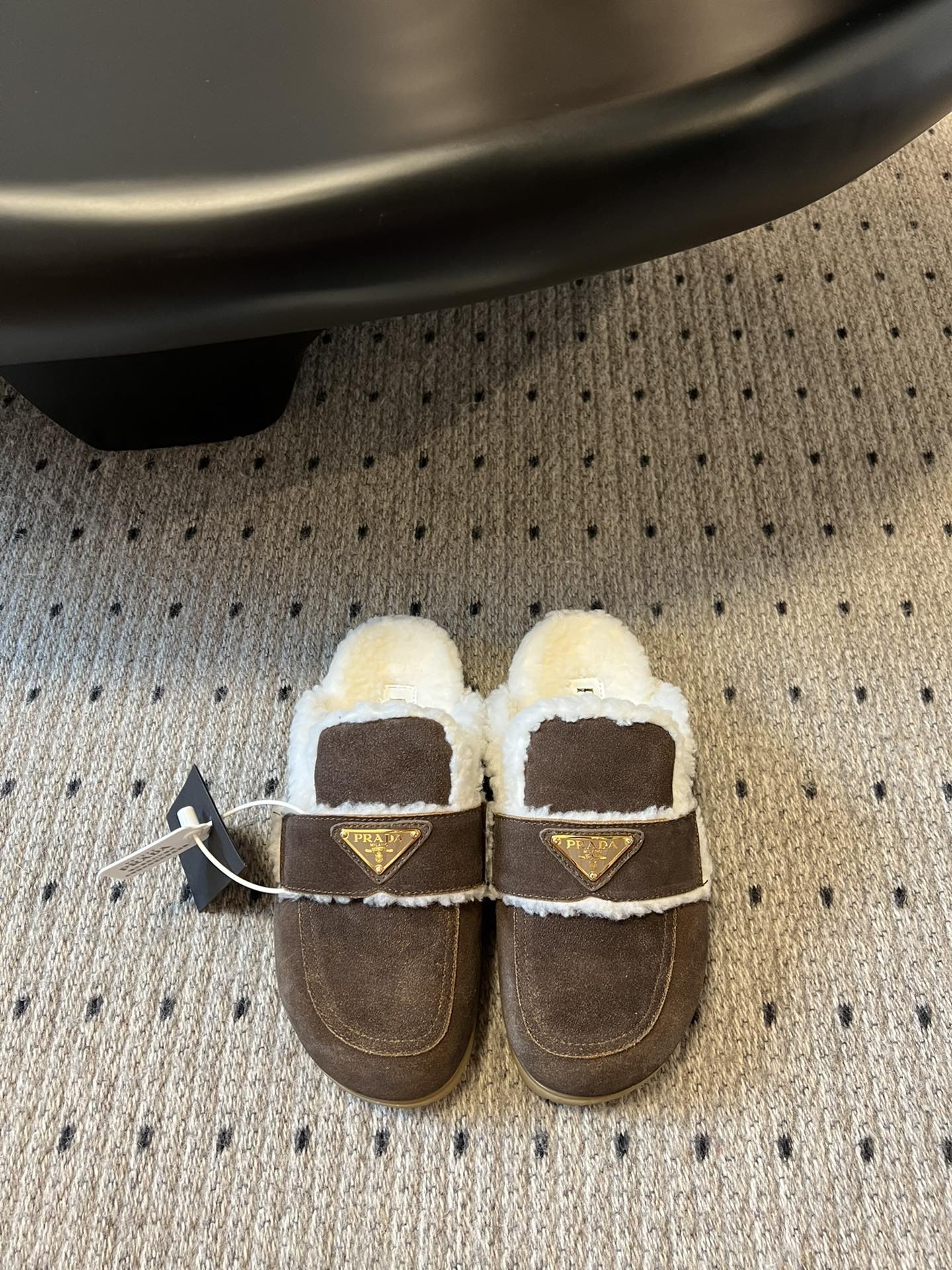 PRA Furry Half-Slipper Dark Brown Suede 478565