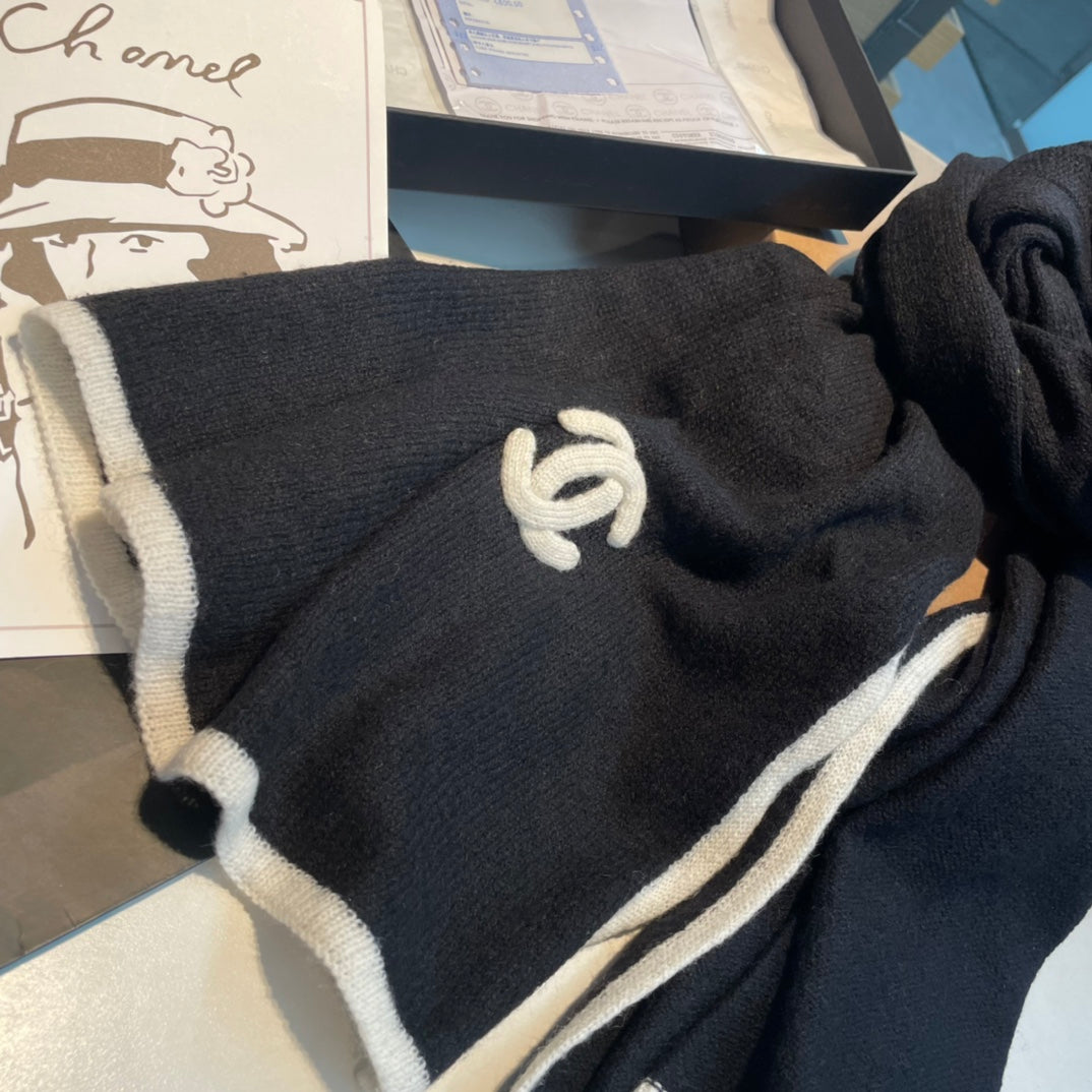 CC Scarf 200 CM In Black Wool Cashmere 401978
