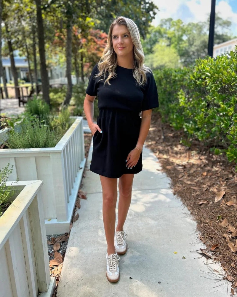 MANAIA - STYLISH & COMFY DRESS