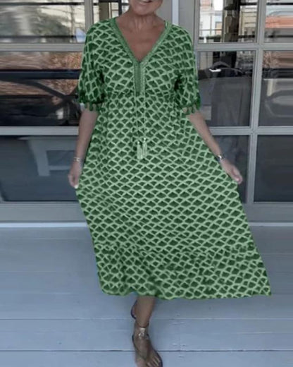 ARENAS - V-neck dress with print