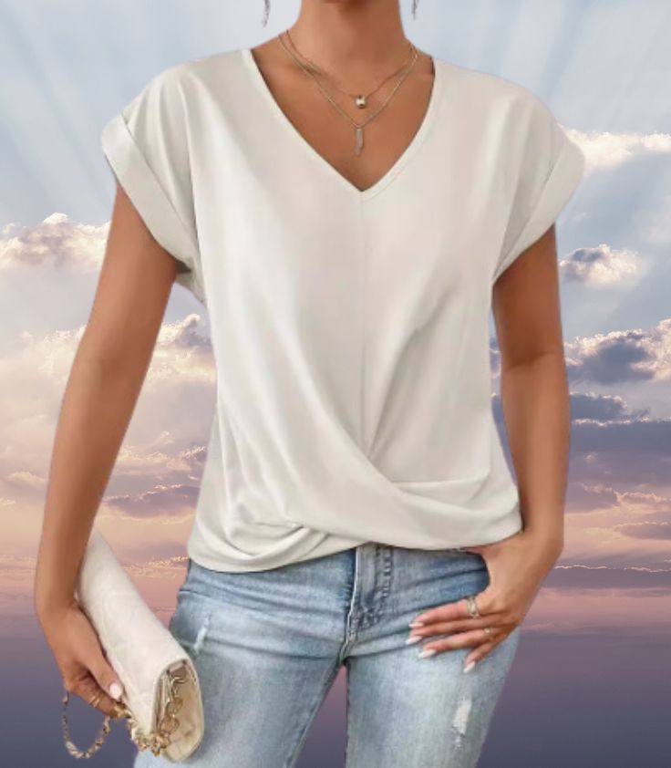 Ariane | Chemise douce à col en V et à manches courtes