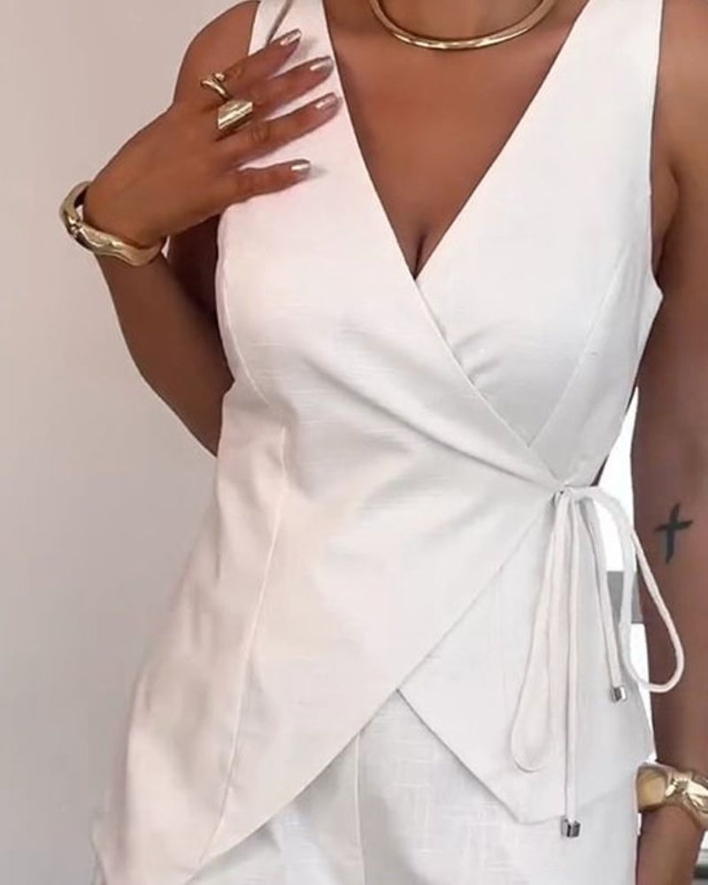 AMARALA - Sleeveless Wrap-Style Top