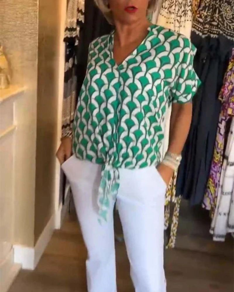 DEANA - CHIC AND COMFORTABLE BLOUSE