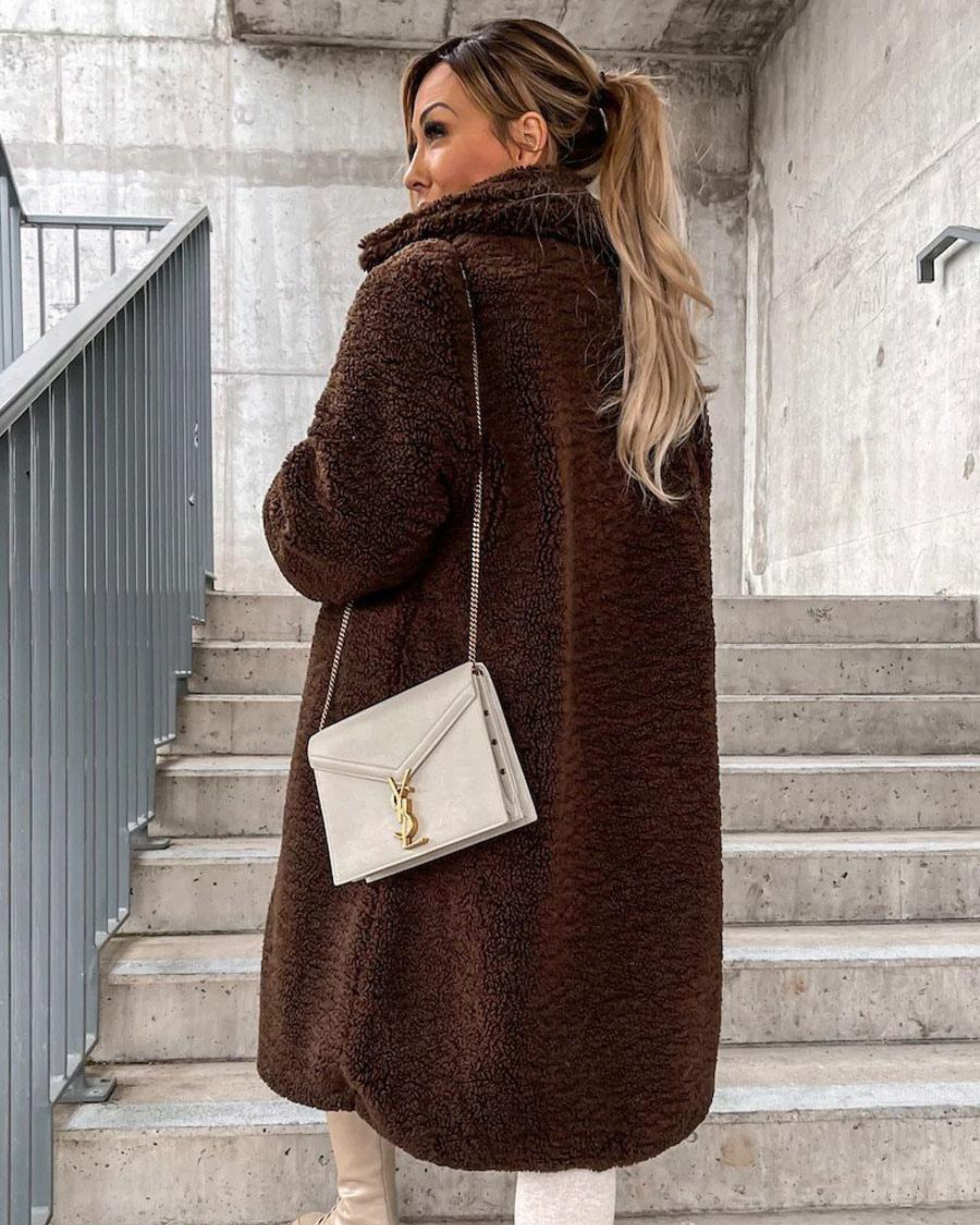 AROA - SUPREME SOFT TEDDY COAT #VEV34751