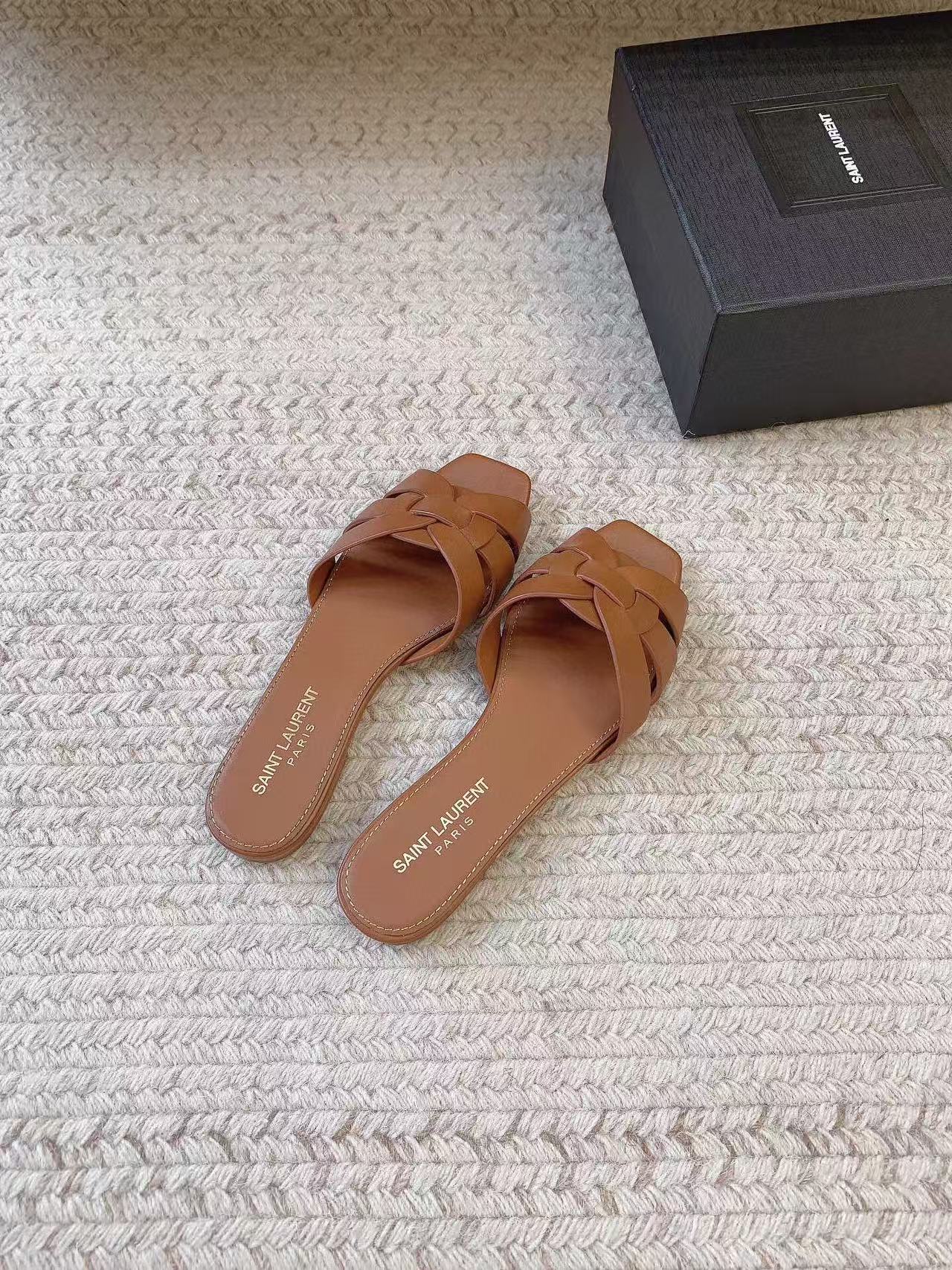 Saint Laurent Tribute Flat Sandals Brown Leather