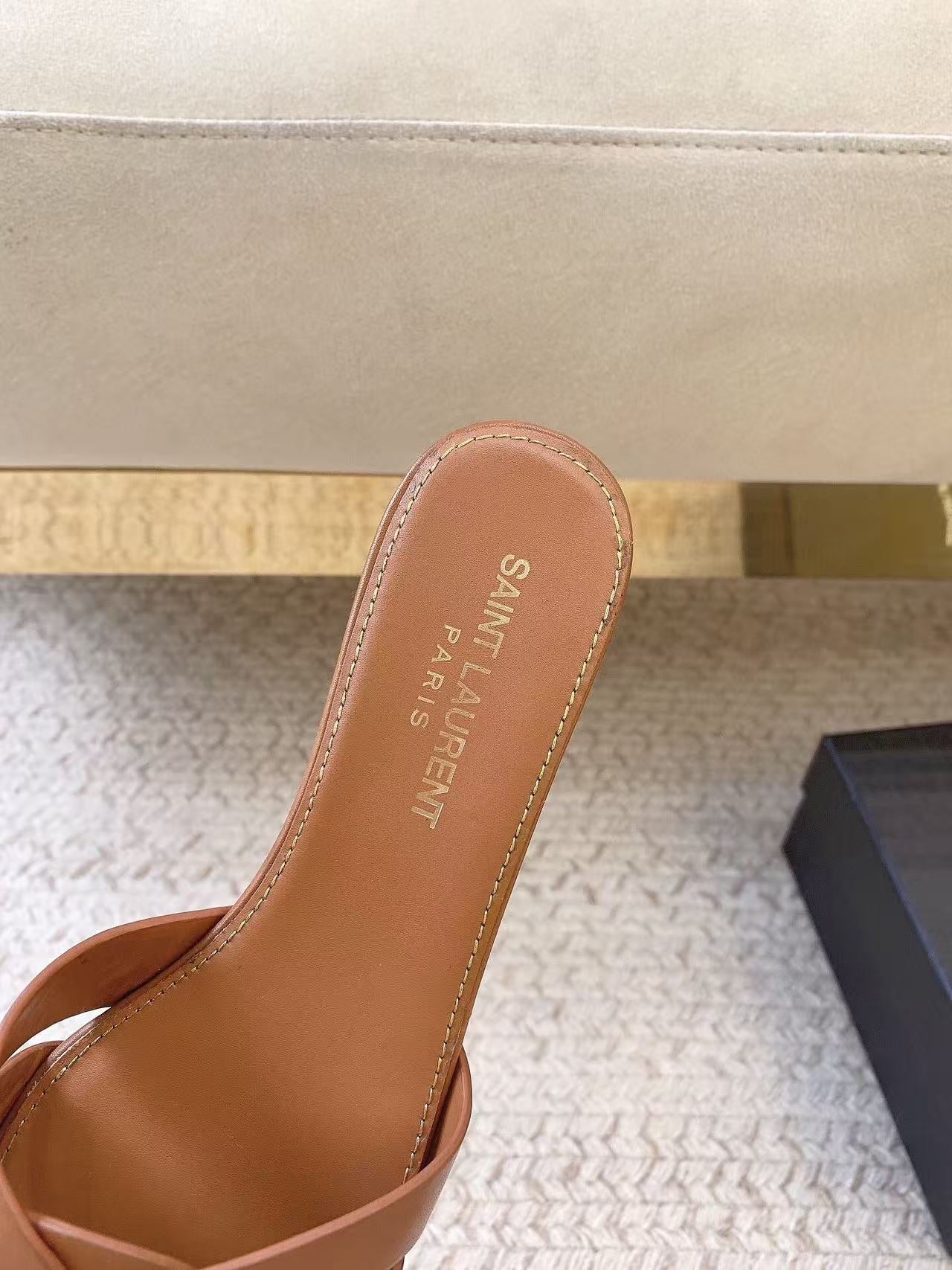 Saint Laurent Tribute Flat Sandals Brown Leather