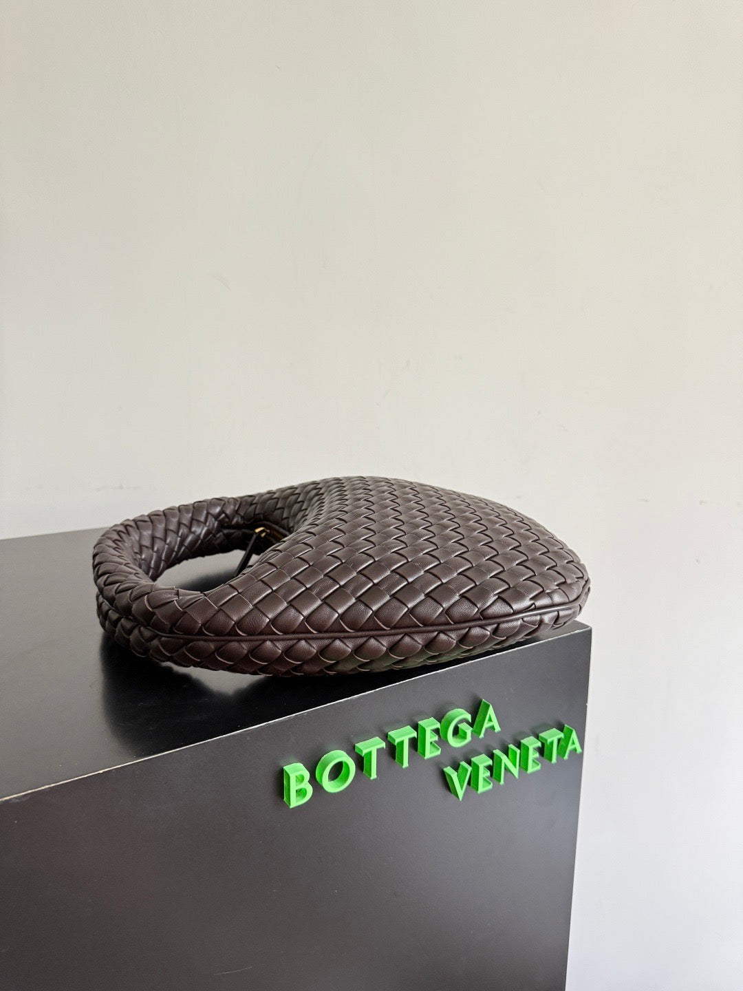 Bottega Veneta Shoulder Bag Brown Intrecciato Leather