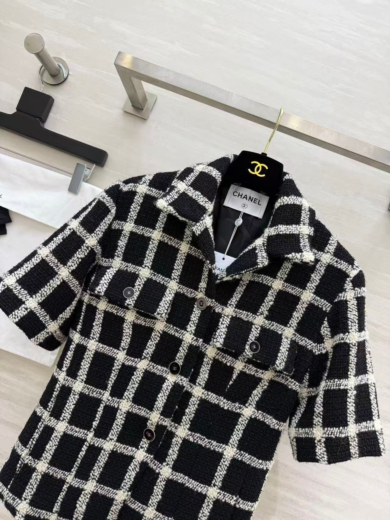 Chanel 2026 Set Black White Tweed Fabric 322315