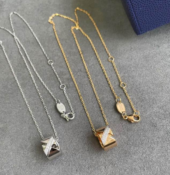 chaumet necklace