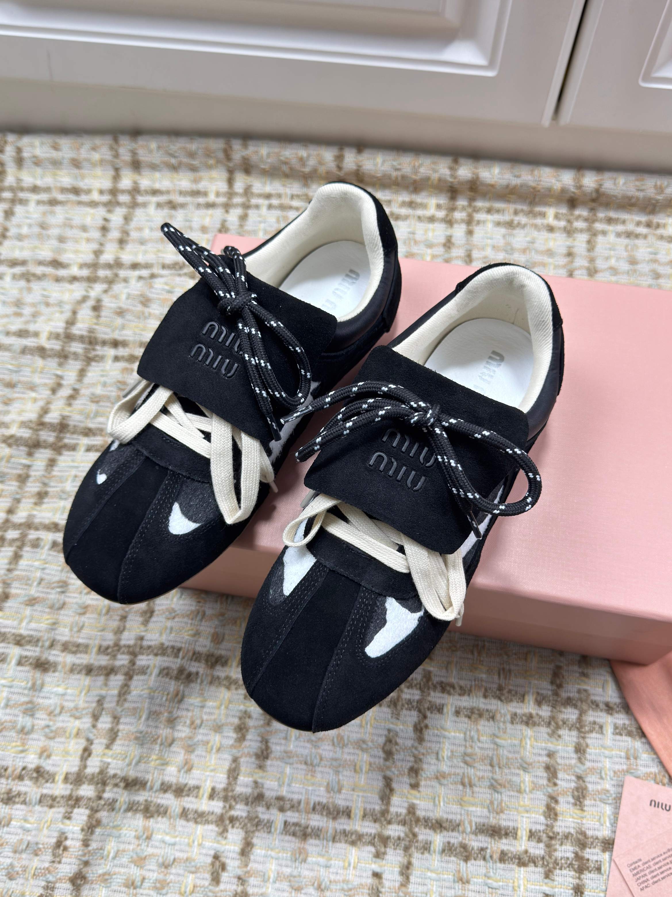 Miu Miu 2026 Sneaker Suede 620992