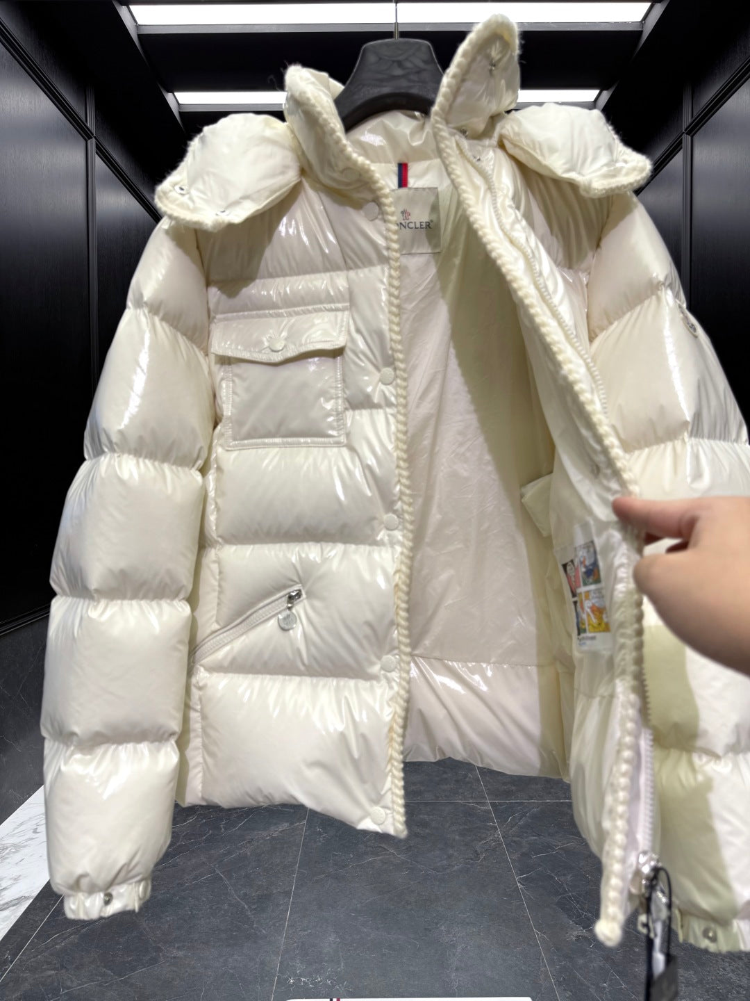 MC 25 Down Jacket Glossy White Polyester 0013