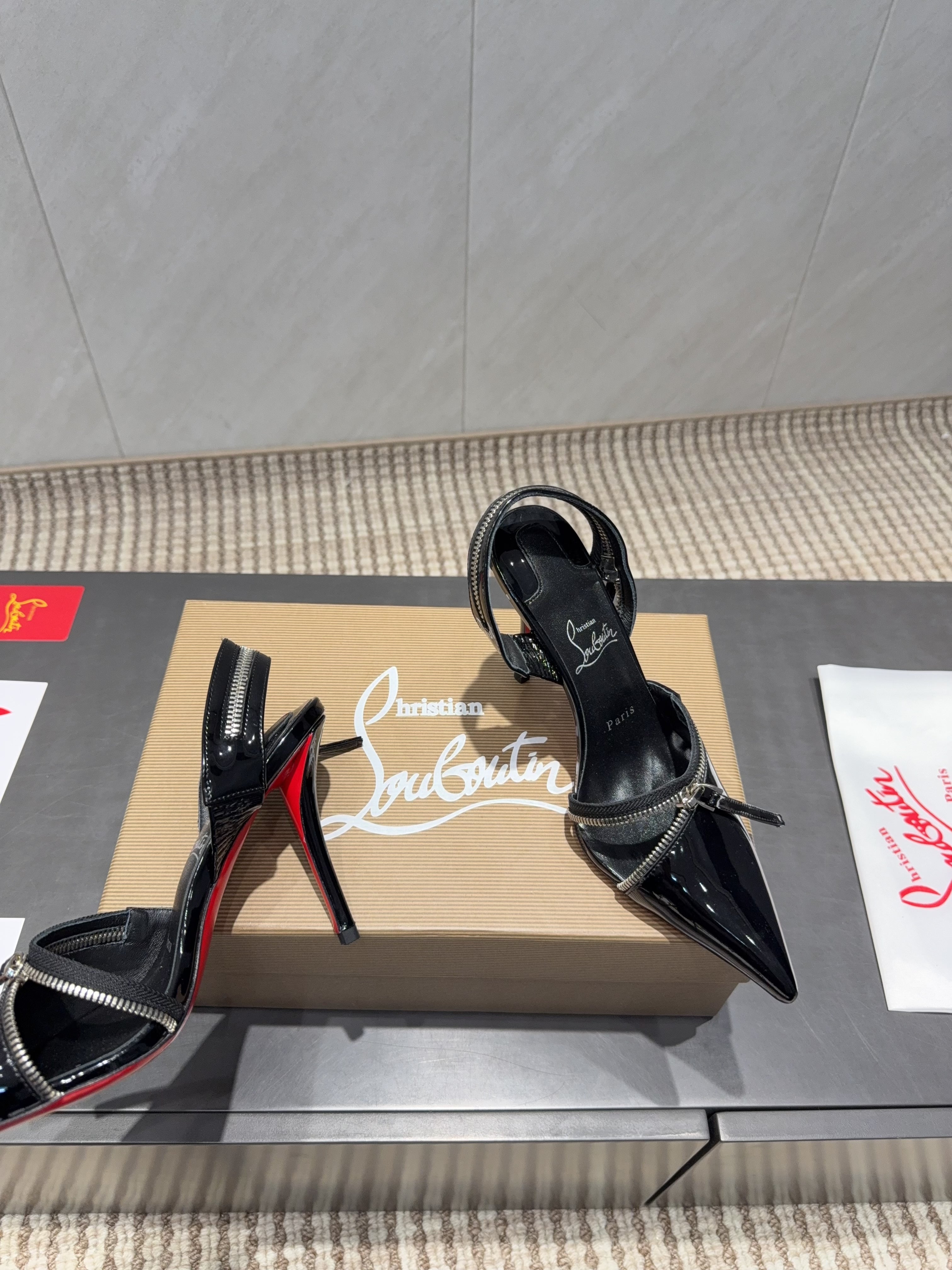 CL 2026 Slingback With Zipper Details 100mm Black Patent Leather 613787