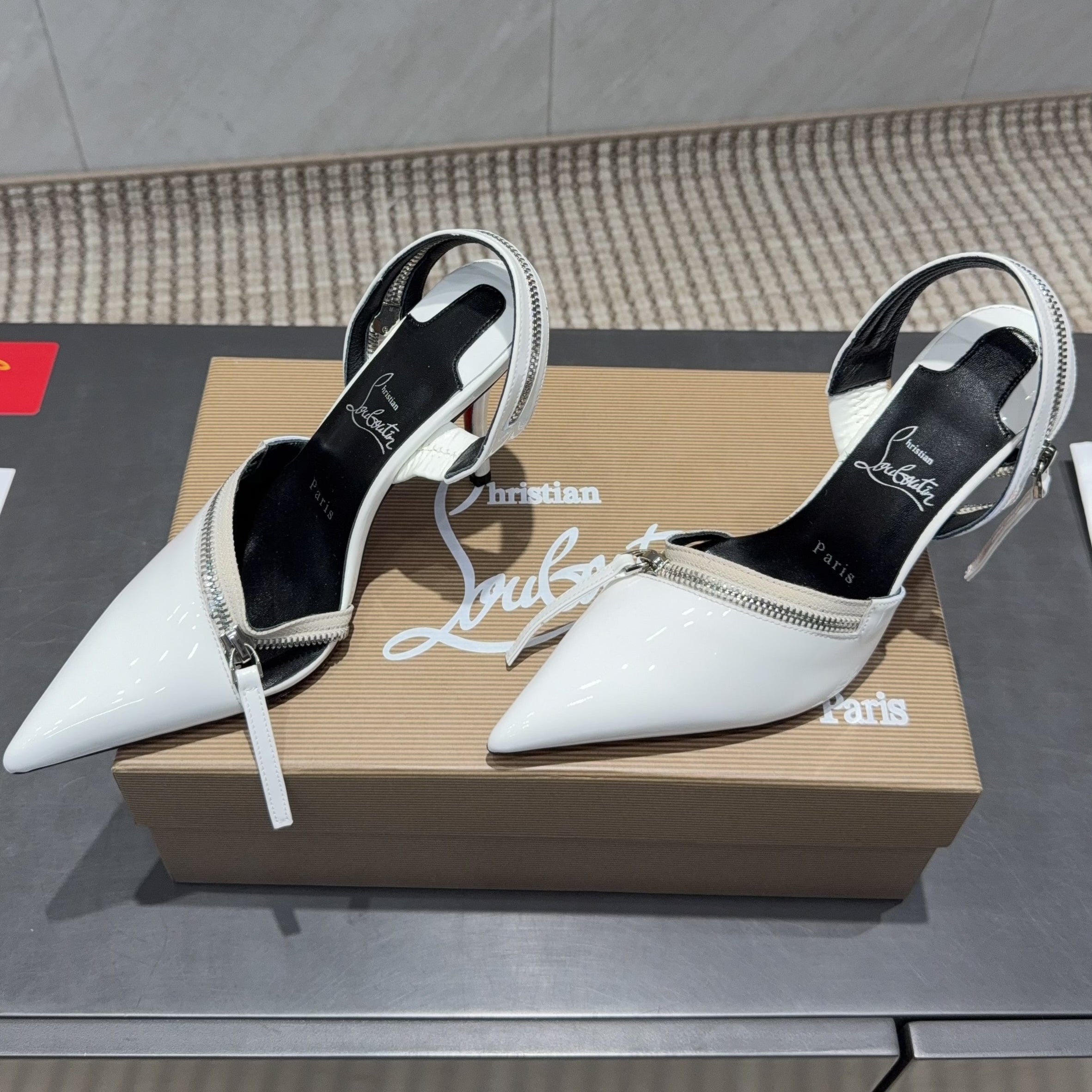CL 2026 Slingback With Zipper Details 100mm White Patent Leather 613788
