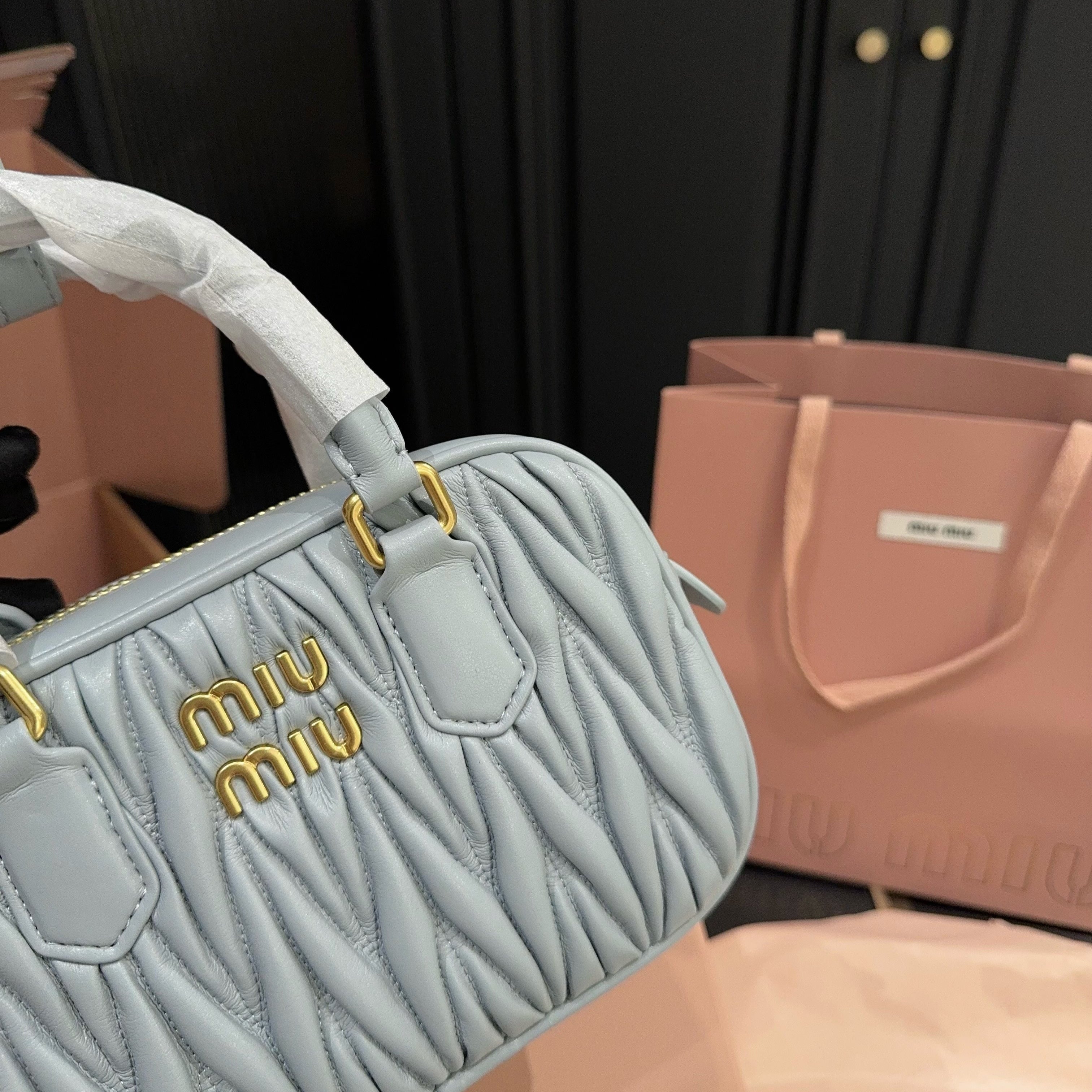 ARCADIE MATELASSÃ‰ BAG 20 IN GREY LAMBSKIN GOLD HARDWARE