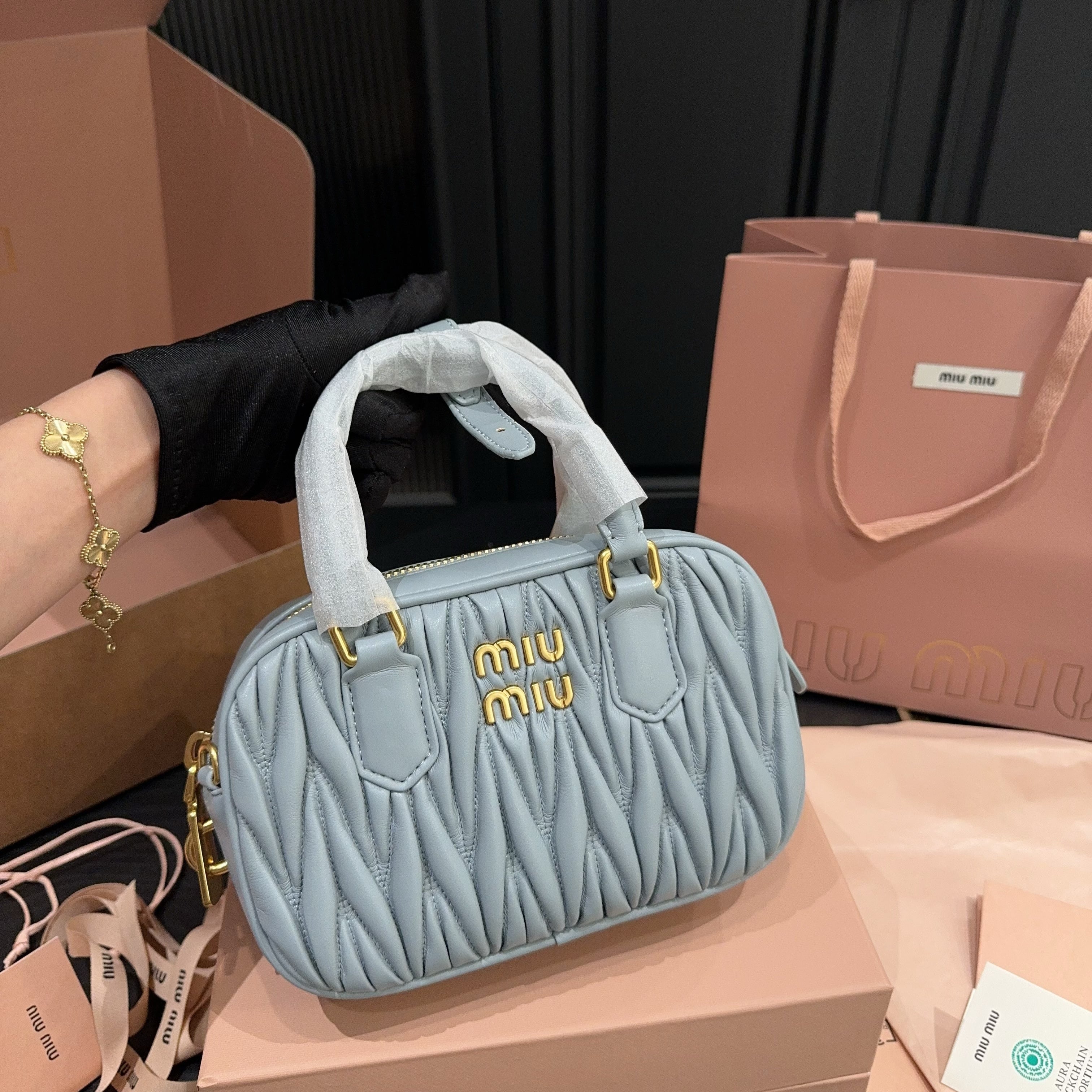 ARCADIE MATELASSÃ‰ BAG 20 IN GREY LAMBSKIN GOLD HARDWARE