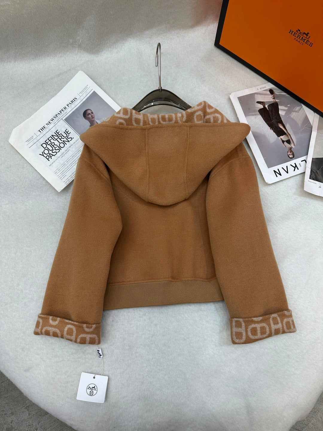 HM 25 Navy Blue Cashmere Cropped Coat 280337