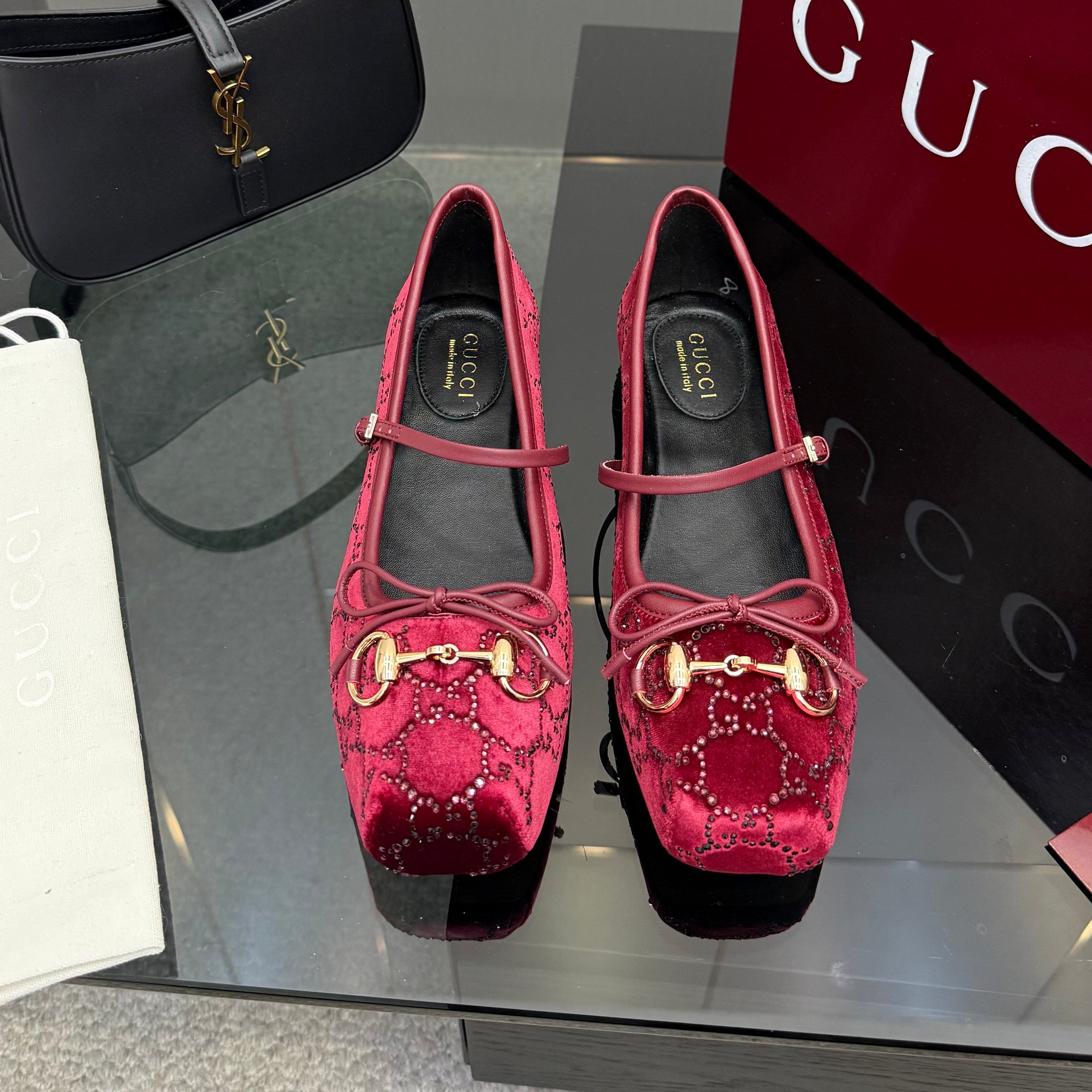 Gucci 2026 Crystal Rhinestone Ballet Flat Red Velvet Leather 629716