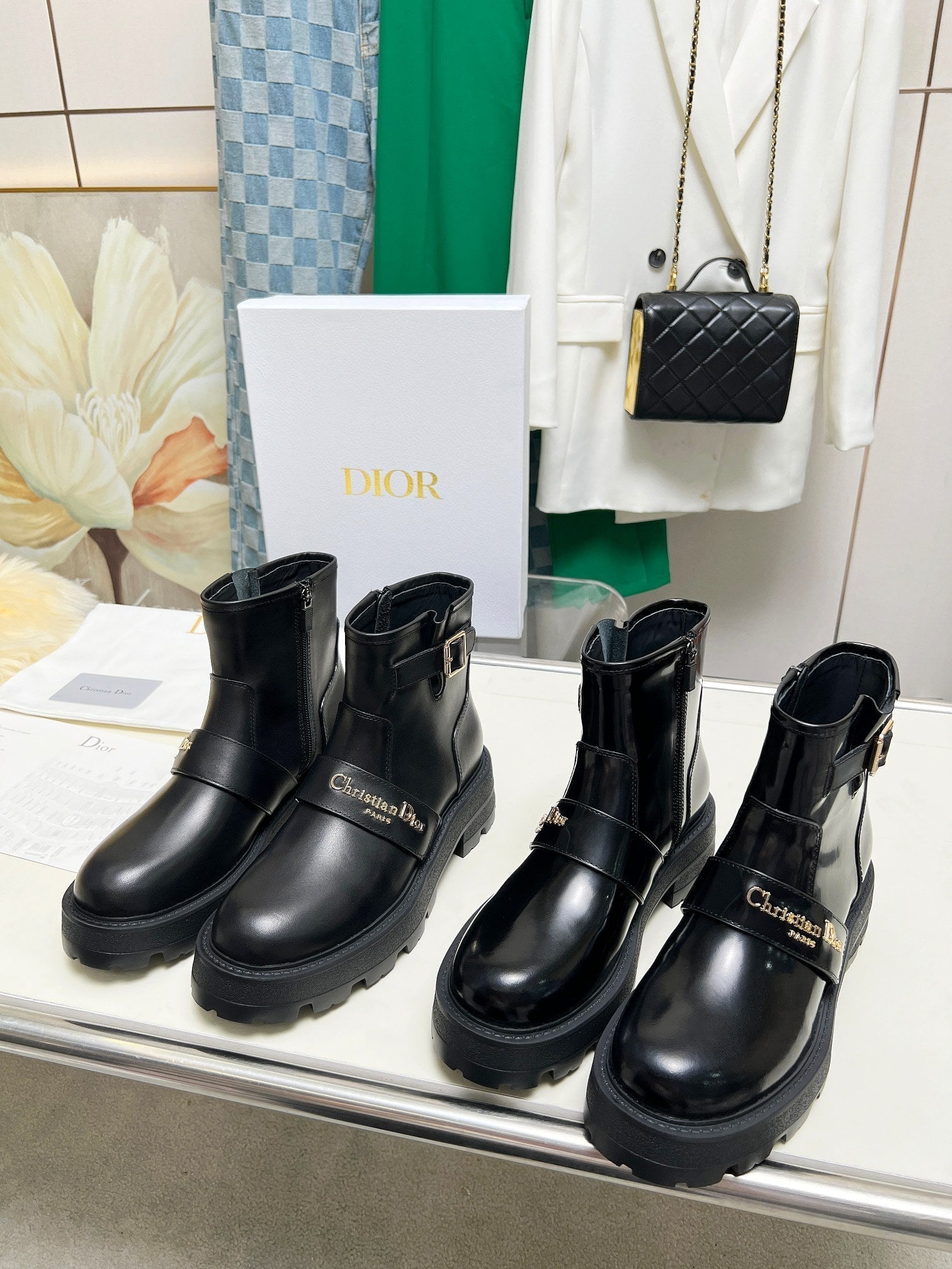 CD D-Quest Ankle Boot Plain Black Calfskin