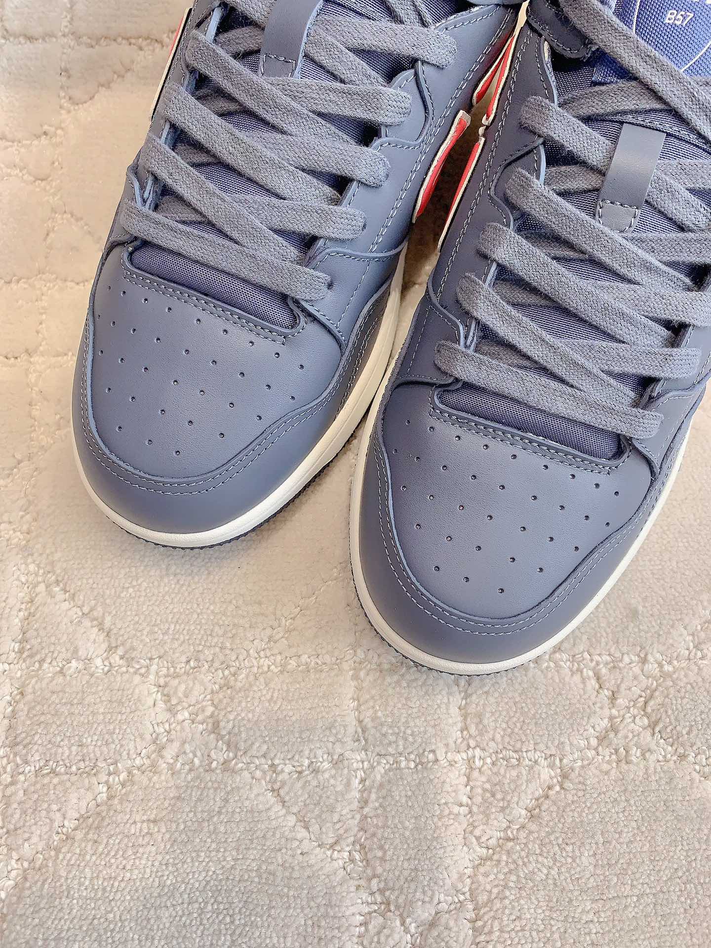 CD AND STONE ISLAND B57 Low-Top Sneaker â€“ Limited And Numbered Edition Blue Mix Red Calfskin
