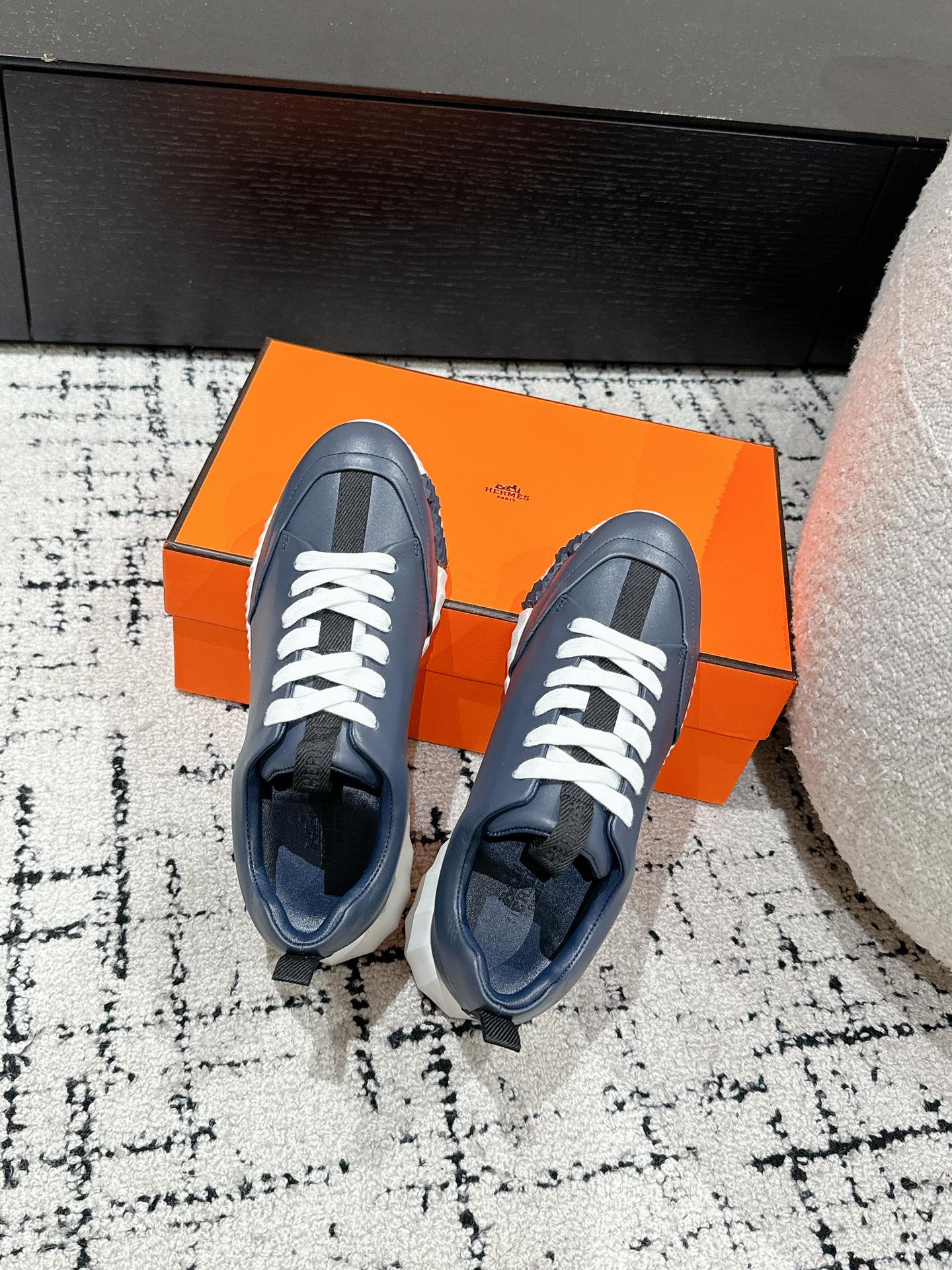 HM Jump Sneaker In Charcoal Blue Cowhide 985309