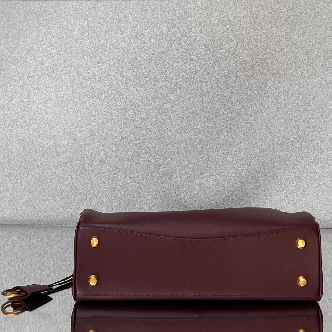 Balenciaga Medium Bag 35 Burgyndy Calfskin Gold Hardware