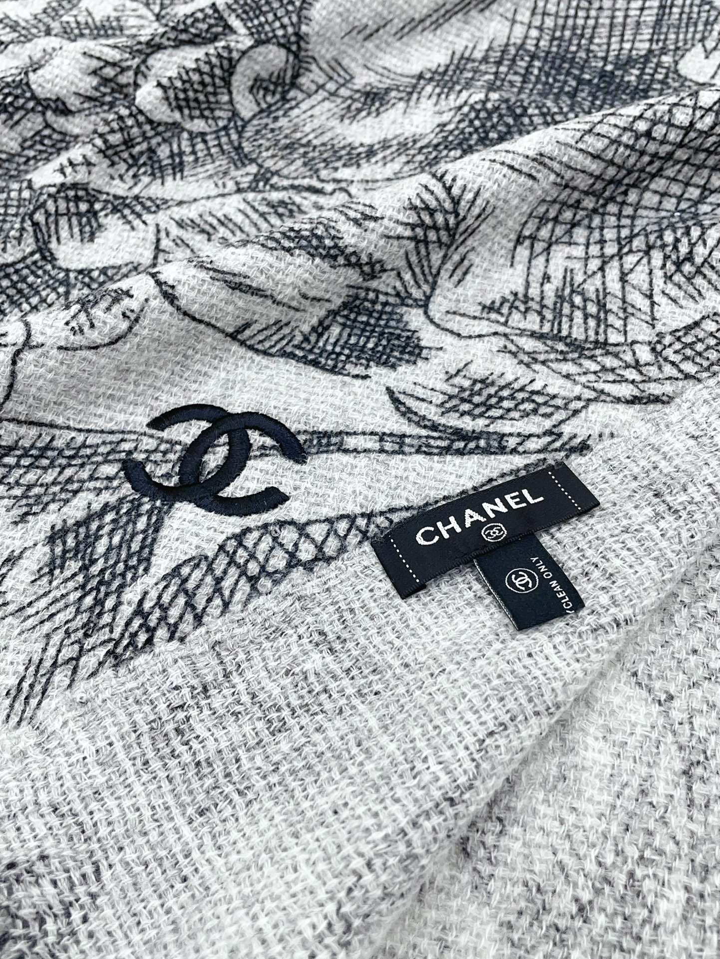 CC Scarf 180 CM In Grey Mix Black Cashmere  247635