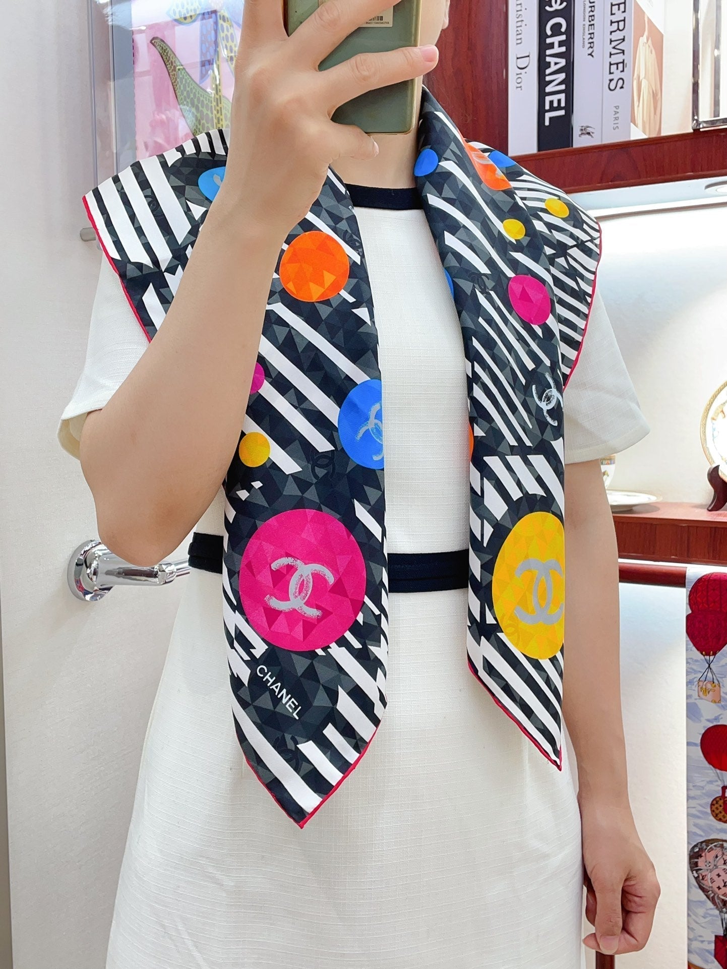 CC Square Scarf 90 CM In Colorful Silk Twill 335850