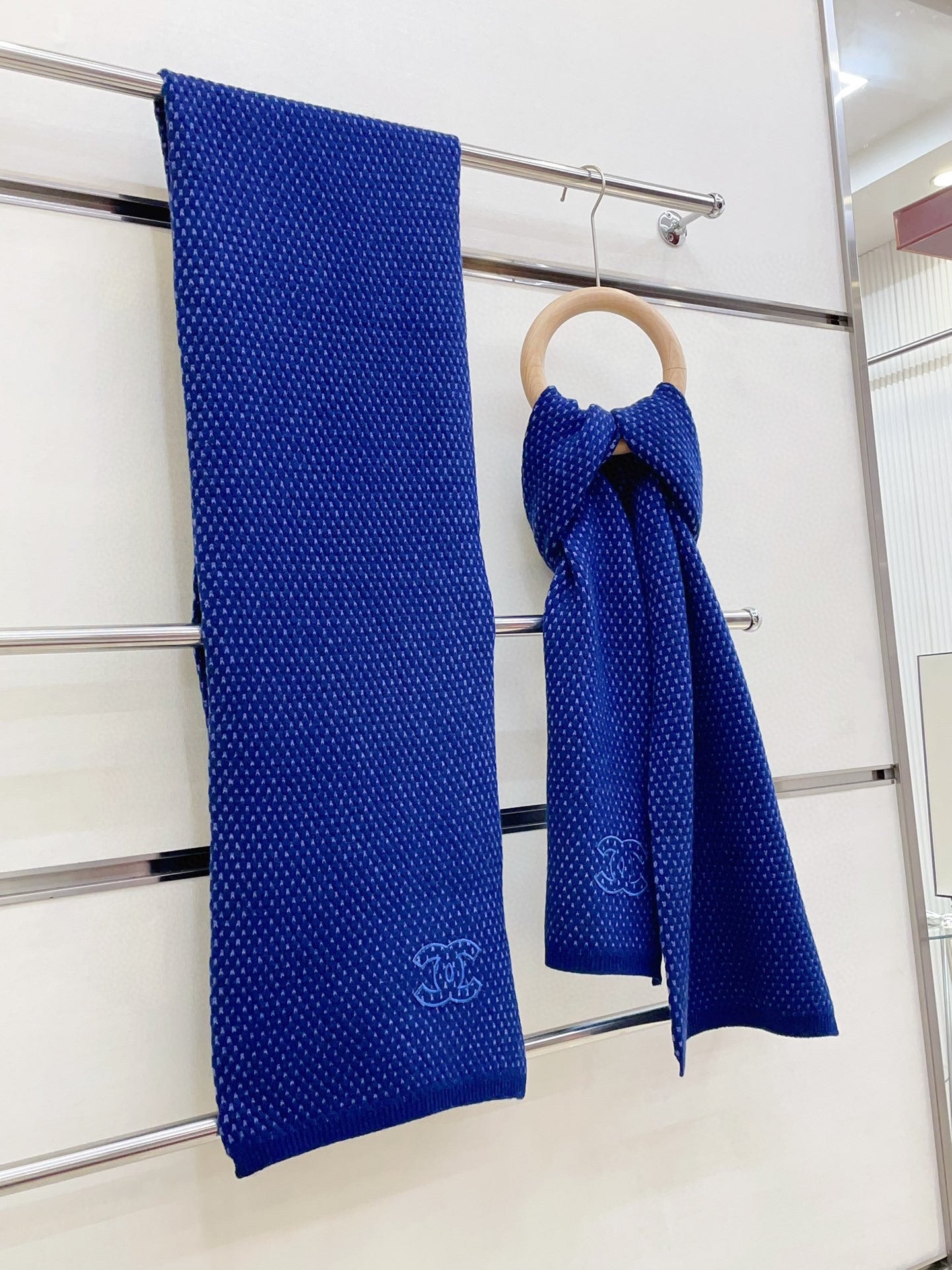 CC Scarf 180 CM In Blue Cashmere 394593
