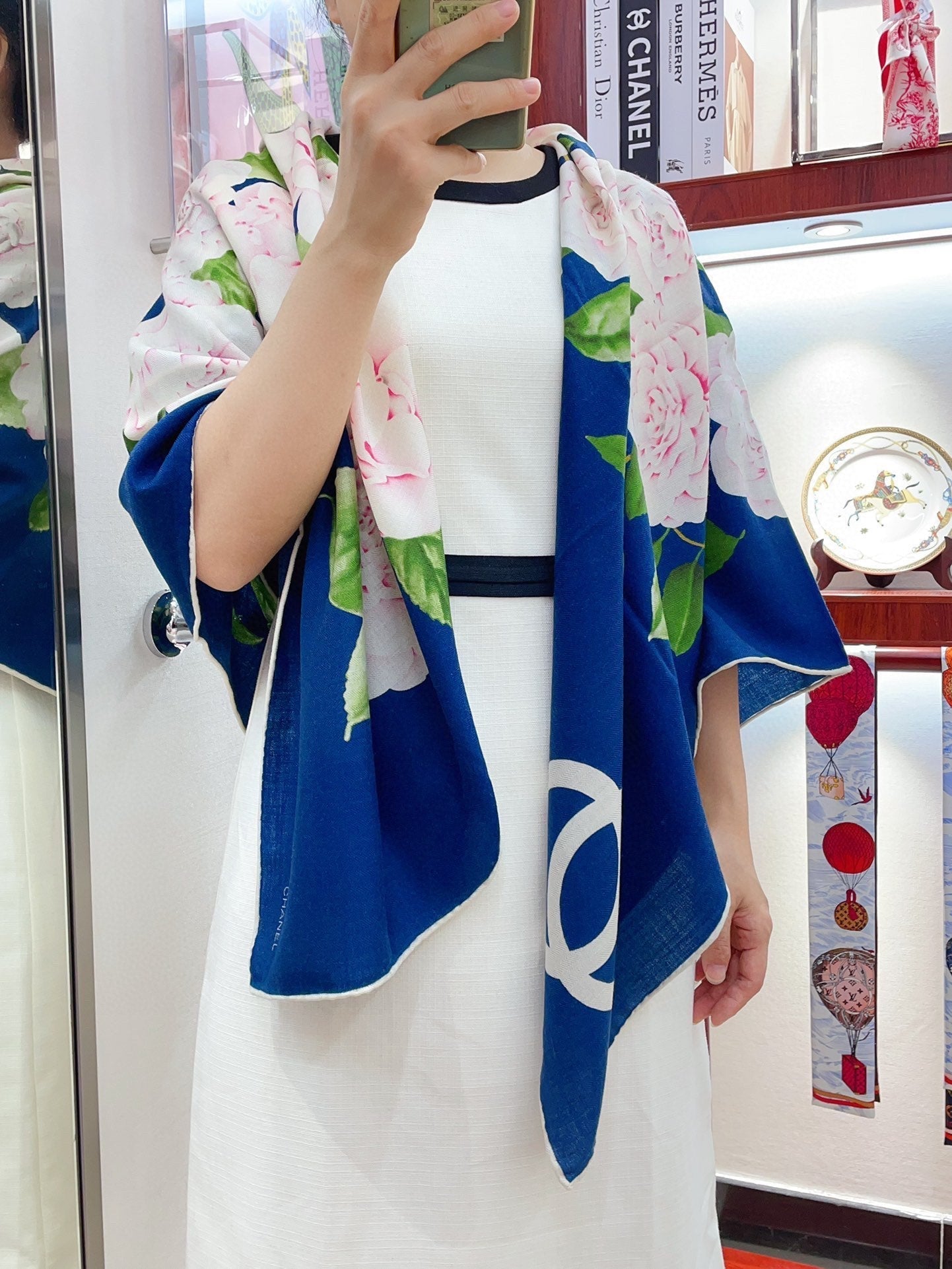 CC Square Scarf 140 CM In Blue Colorful Cashmere And Silk 418215