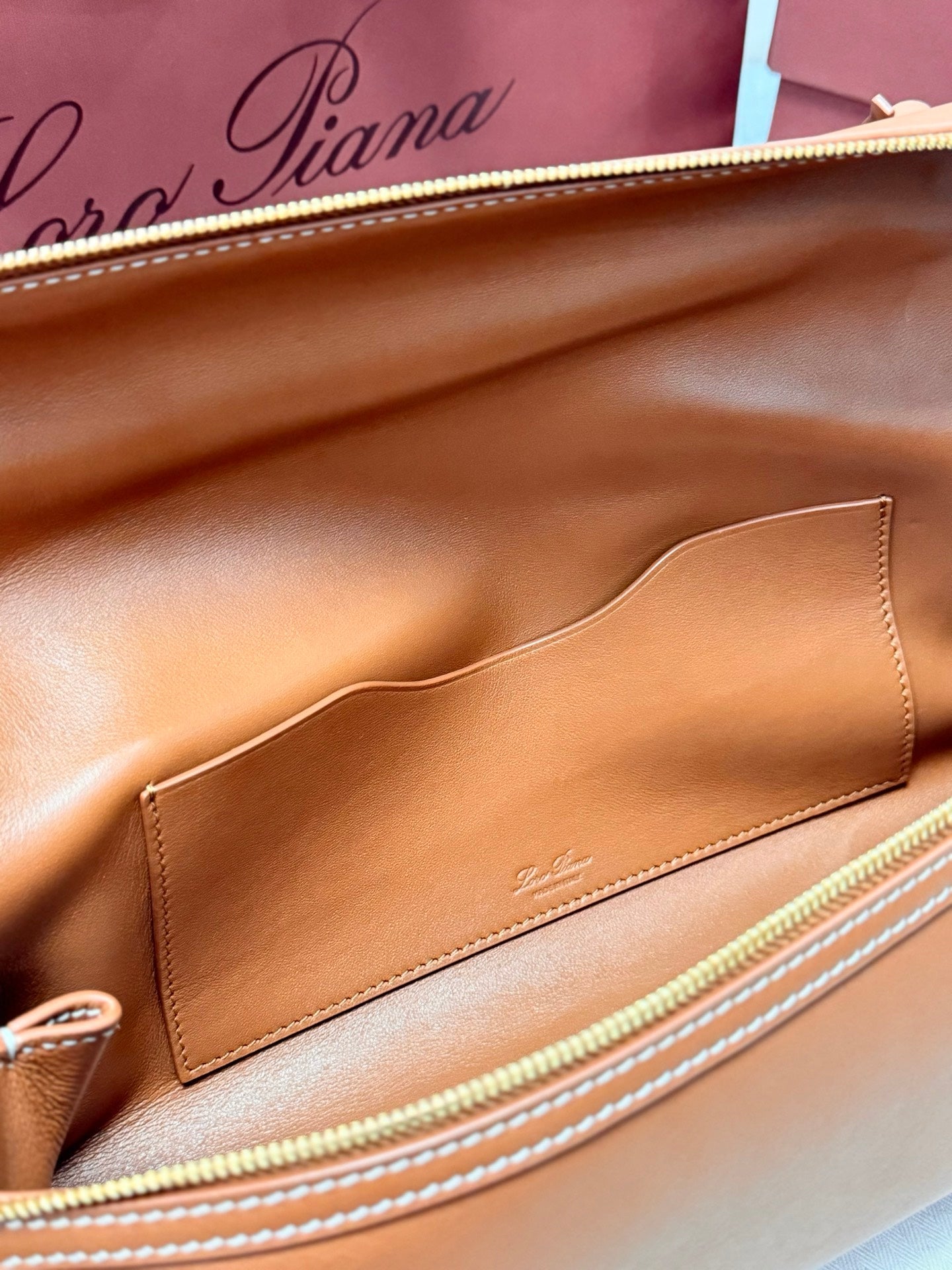 LP 2026 Extra Softy Bag L33 Cuir/Sun Gold Calfskin