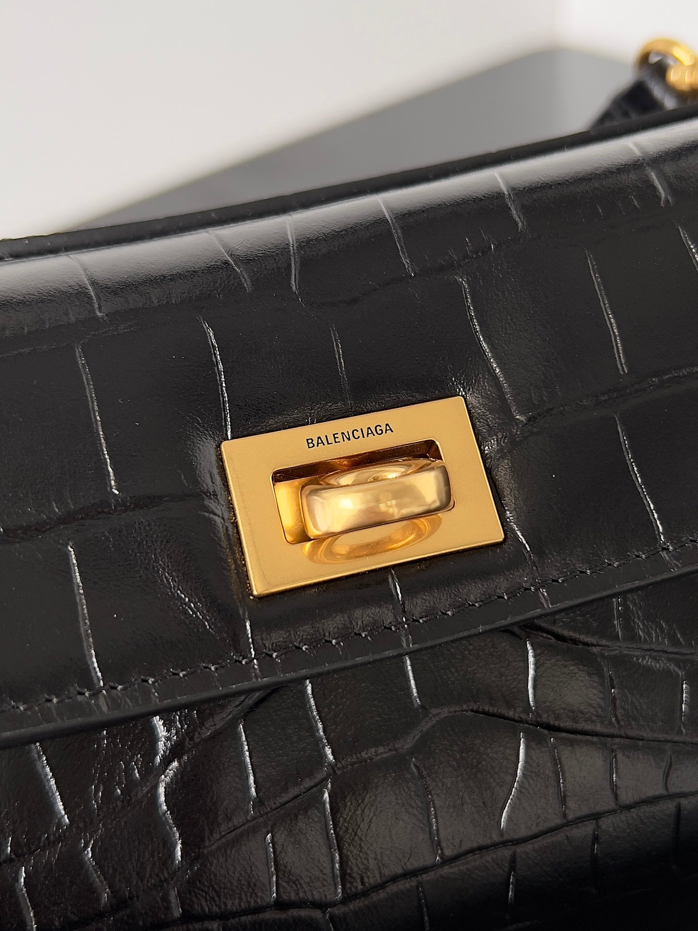 𝗕𝗮𝗹𝗲𝗻𝗰𝗶𝗮𝗴𝗮 Rodeo 22 bag black crocodile skin
