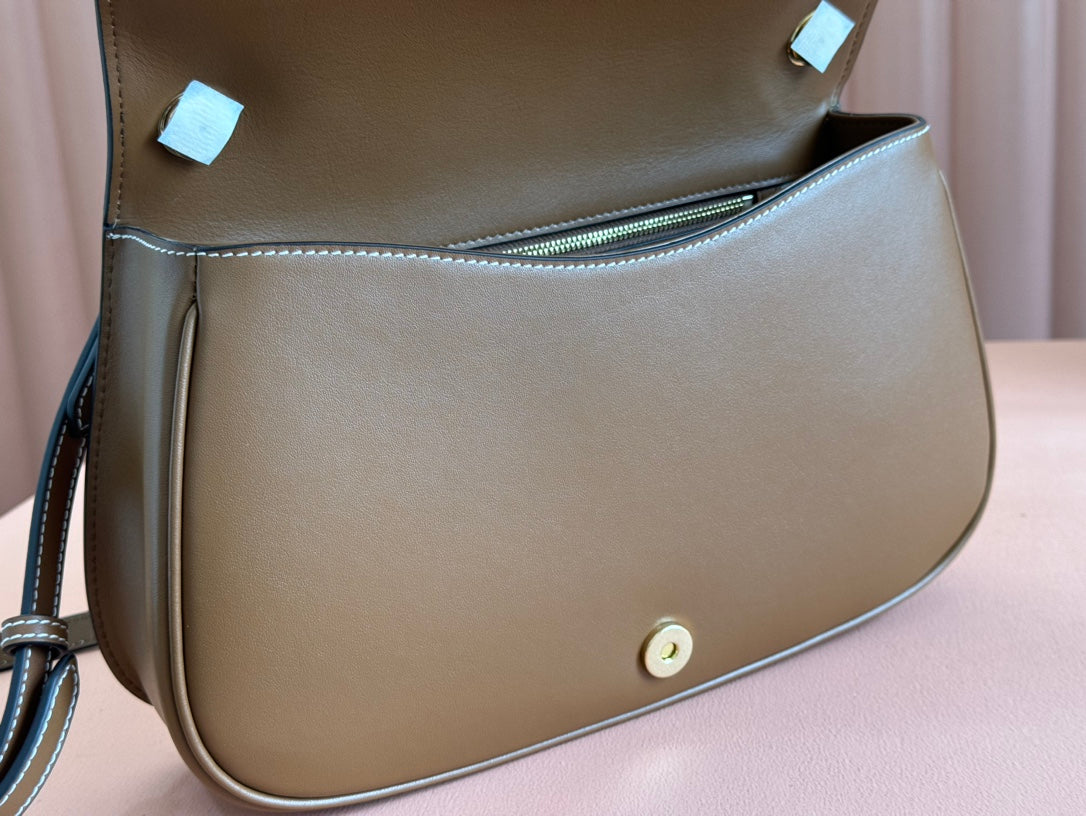 Gucci Blondie 32 Bag Brown Leather 239900