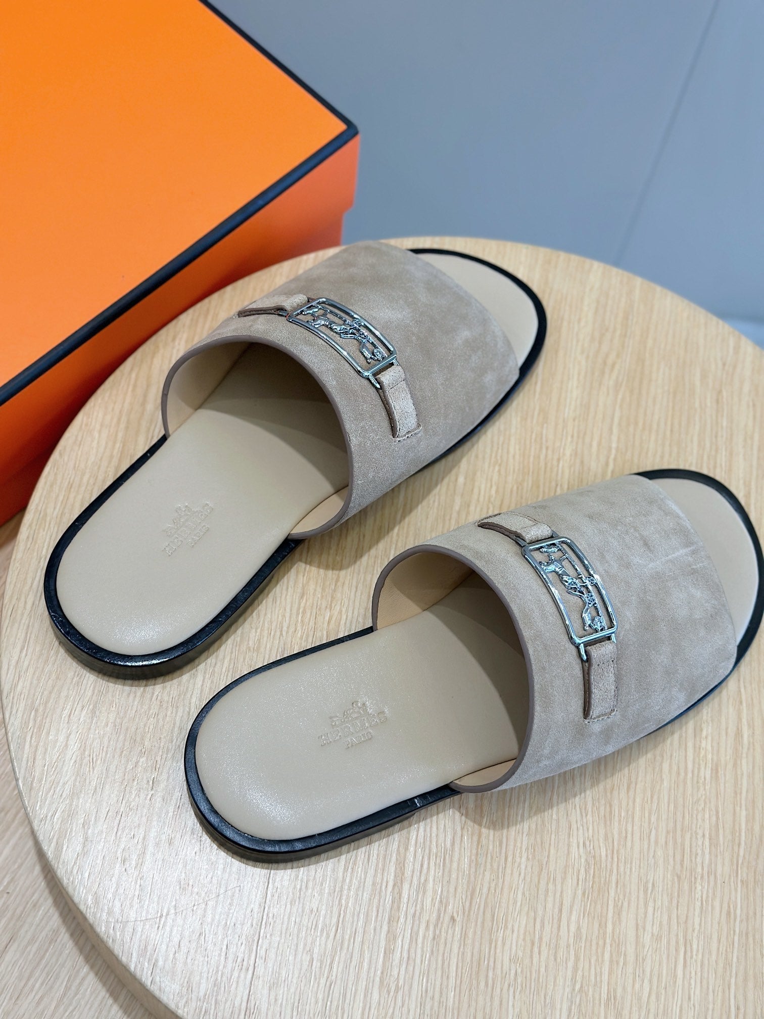 HM Men's Tenor Slide Green Suede 547657