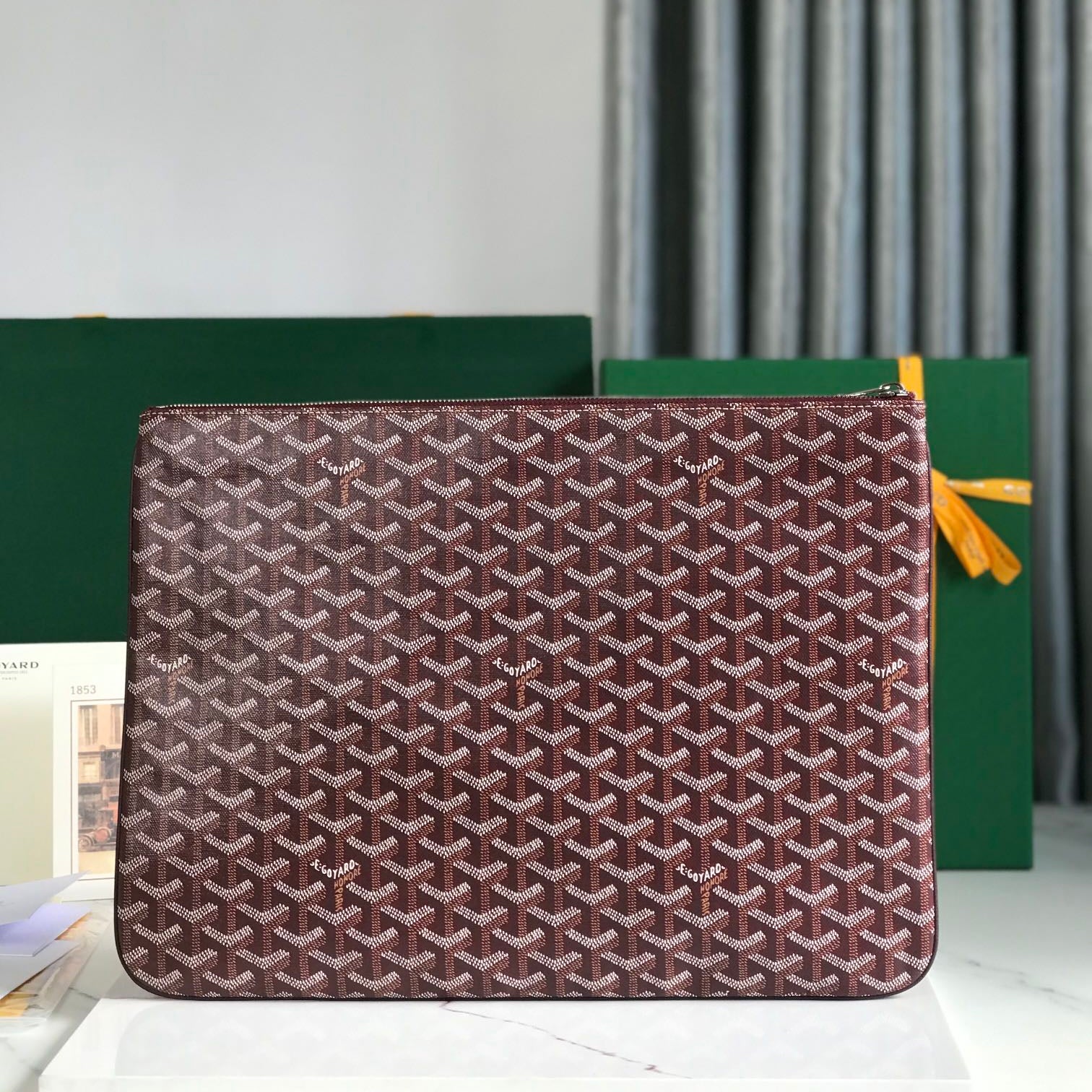 SÃ‰NAT MGM POUCH 40 IN BURGUNDY RED GOYARDINE CANVAS