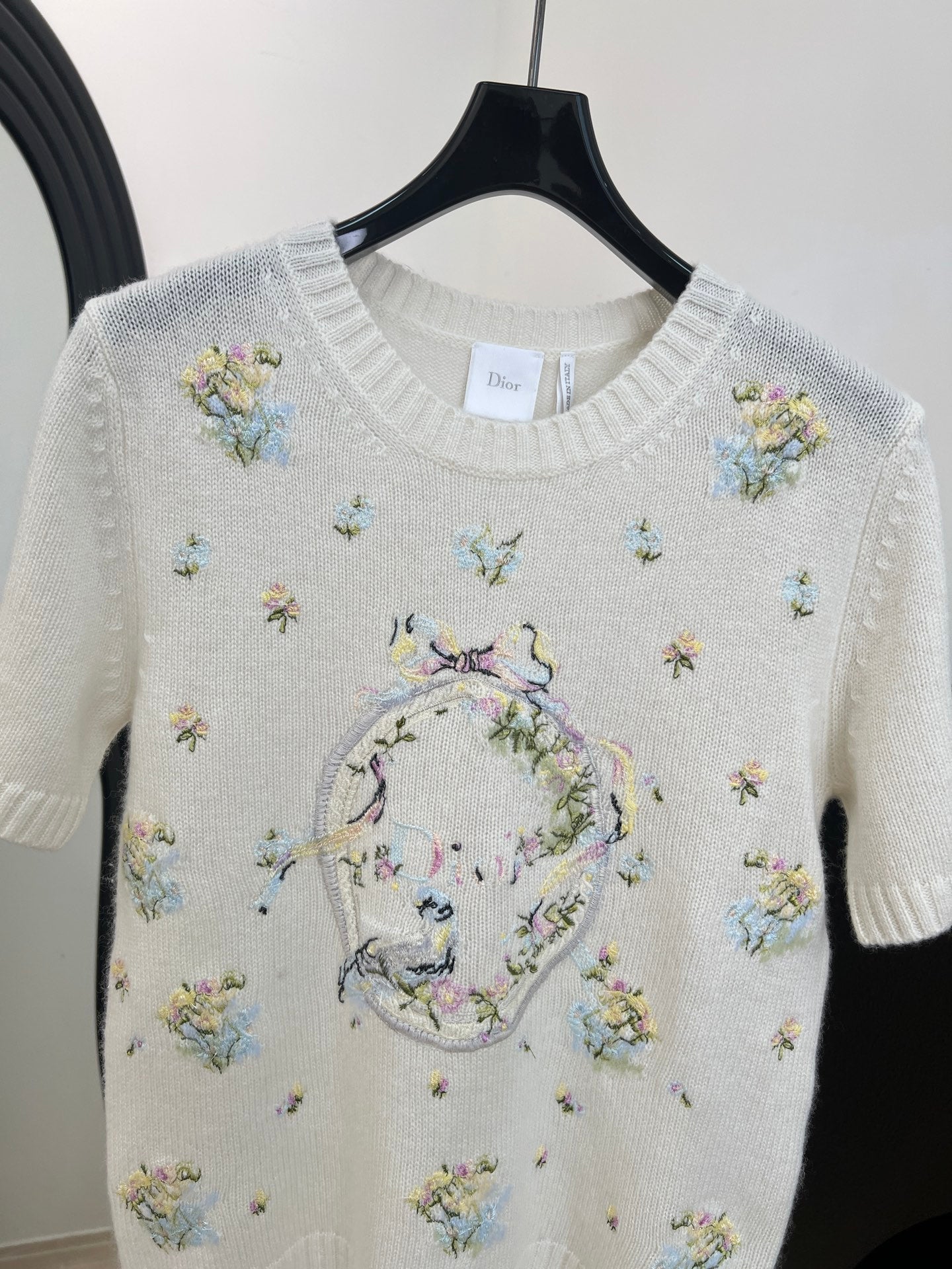 Dior 2026 Floral Embroidered Knit Short-sleeved Top Off-white Wool 138360