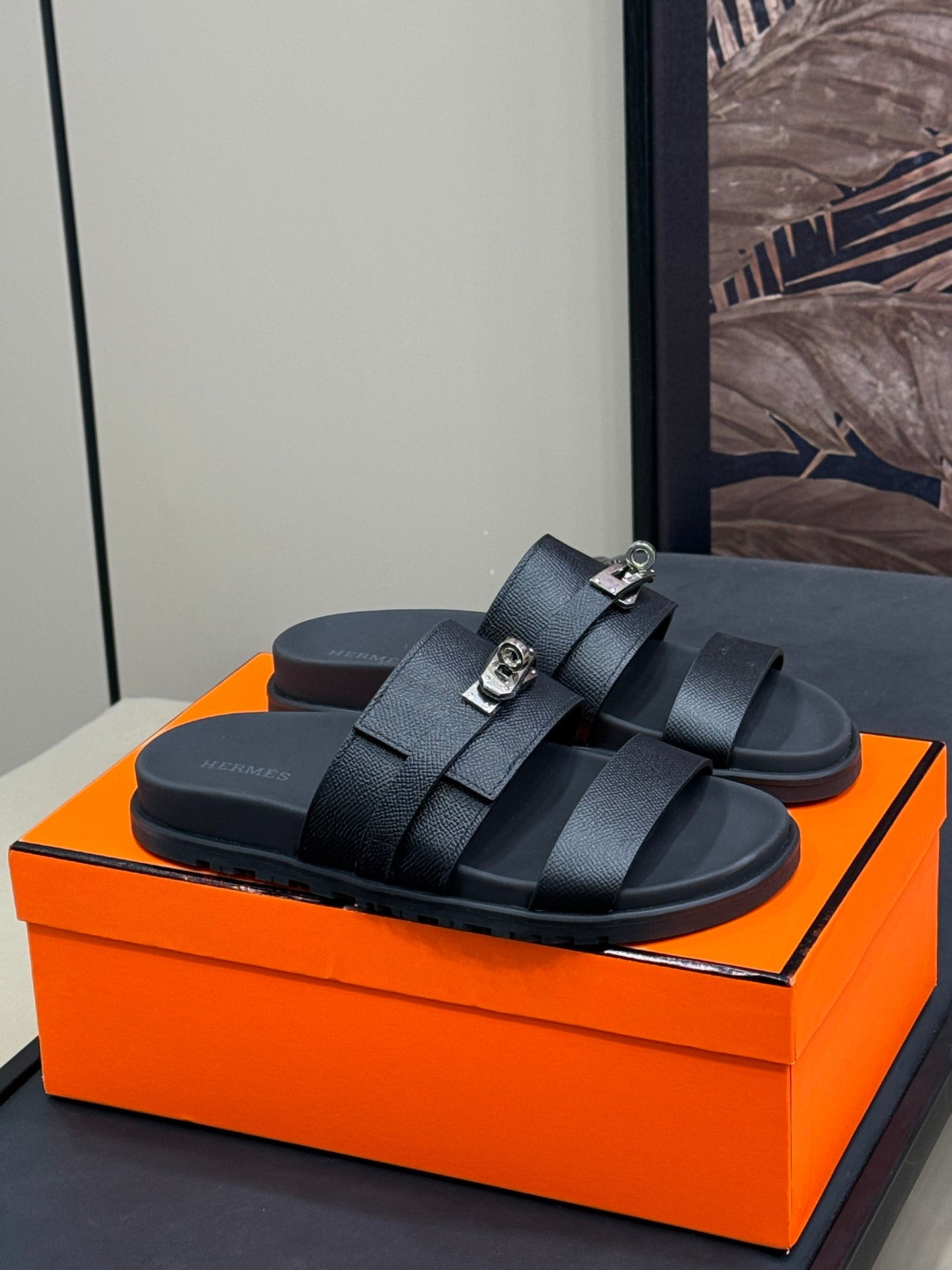 HM Jackson Sandal Black calfskin 212733